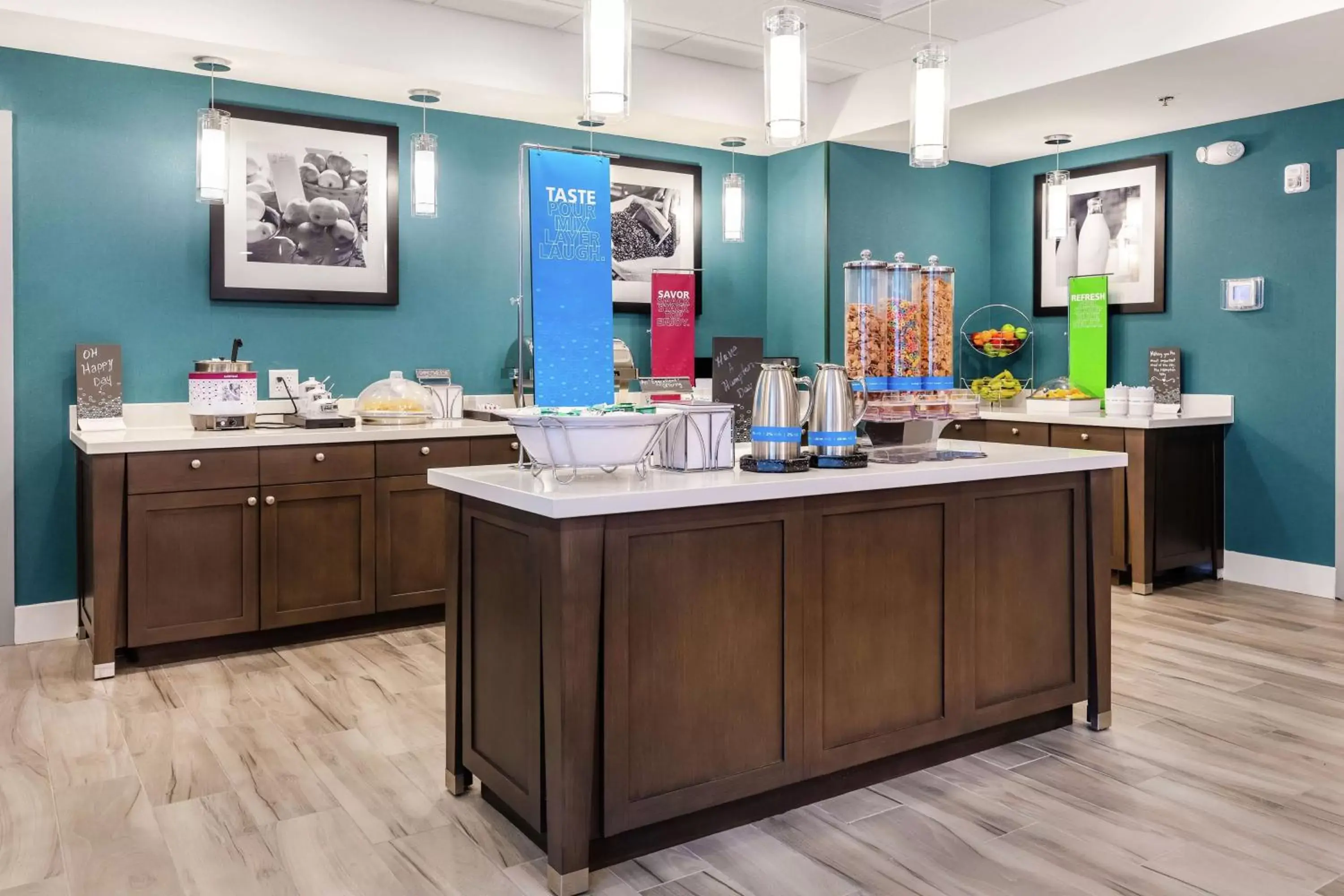Restaurant/places to eat in Hampton Inn Acworth Restaurant/places to eat in Hampton Inn Acworth