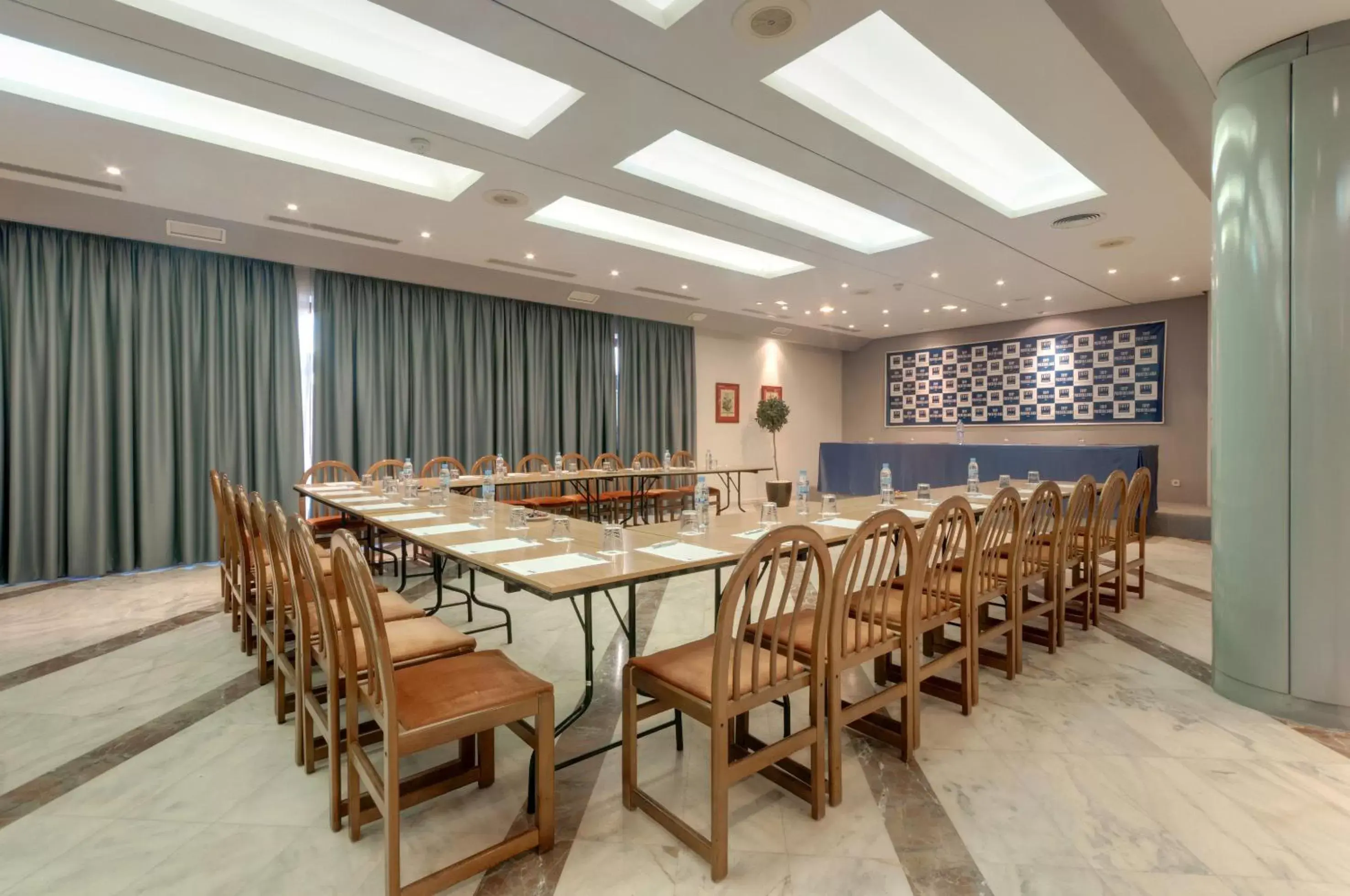 Meeting/conference room in Hotel Puertollano