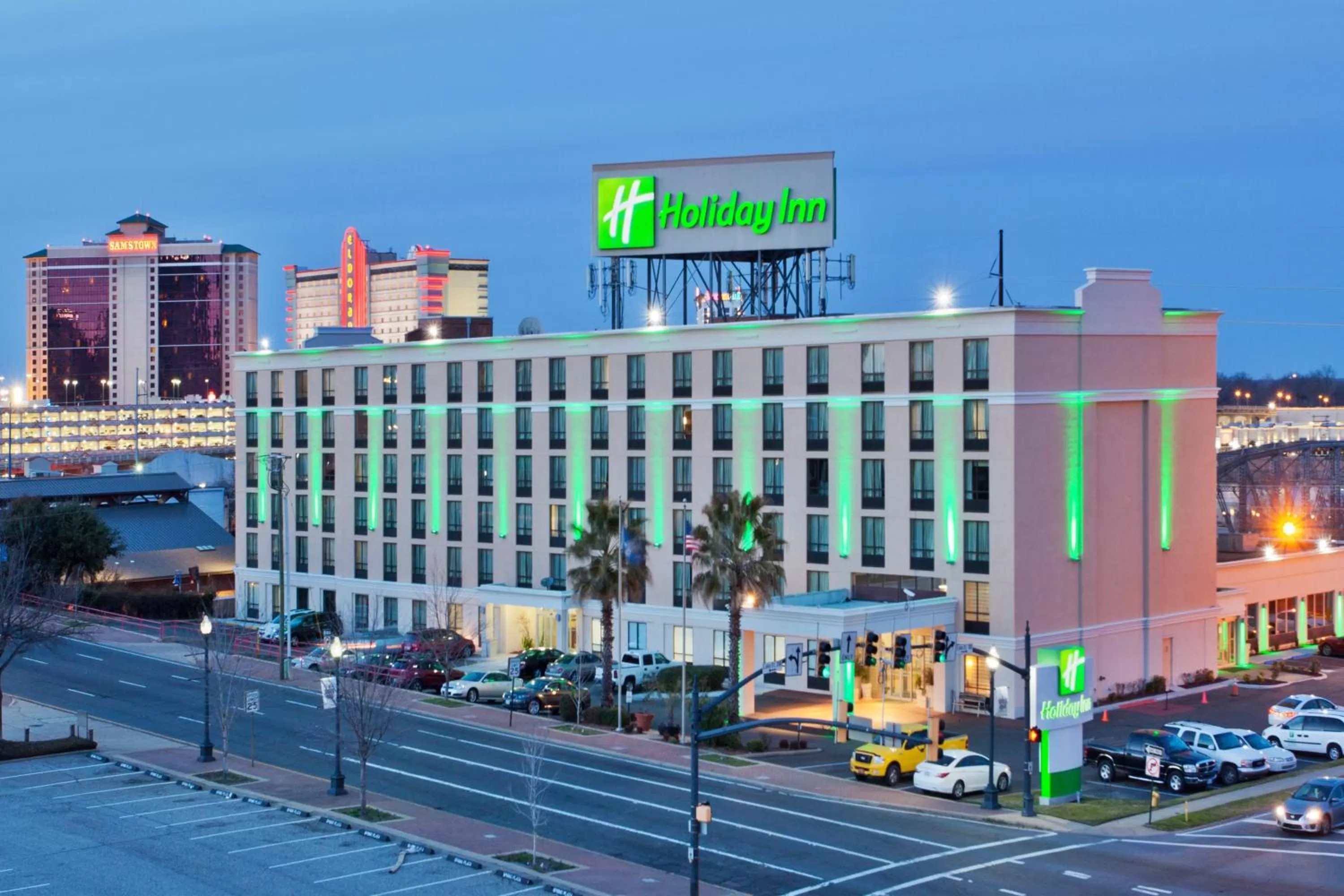 Property building in Holiday Inn Shreveport Downtown by IHG