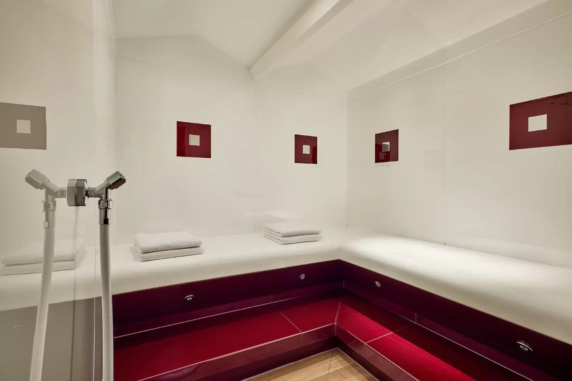 Steam room, Bathroom in AC Hotel by Marriott Innsbruck