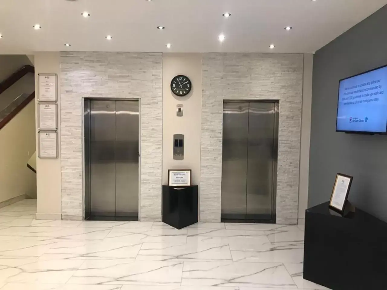 elevator in Best Western Plus Meridian Hotel