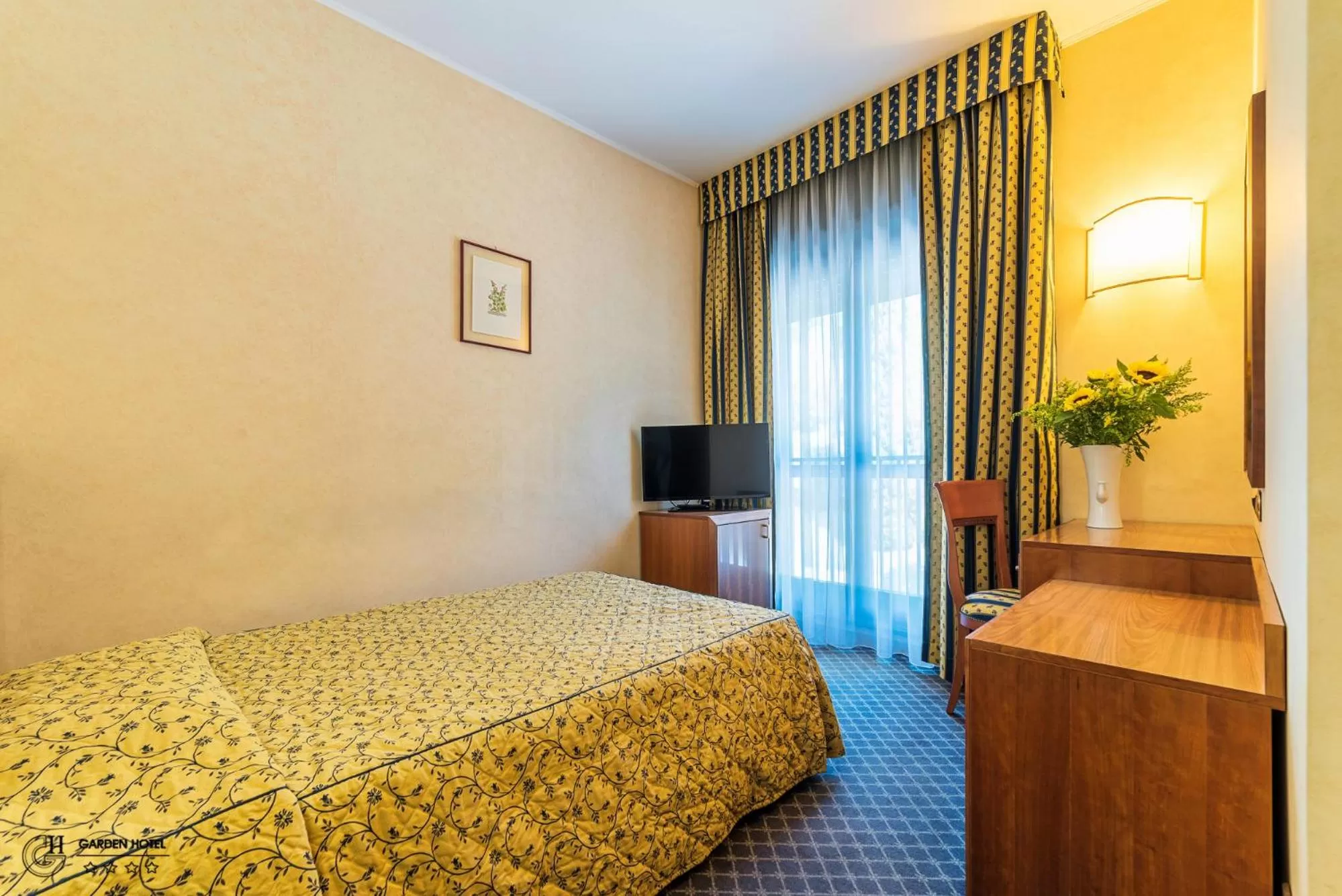 Photo of the whole room, Bed in Hotel Garden Terni