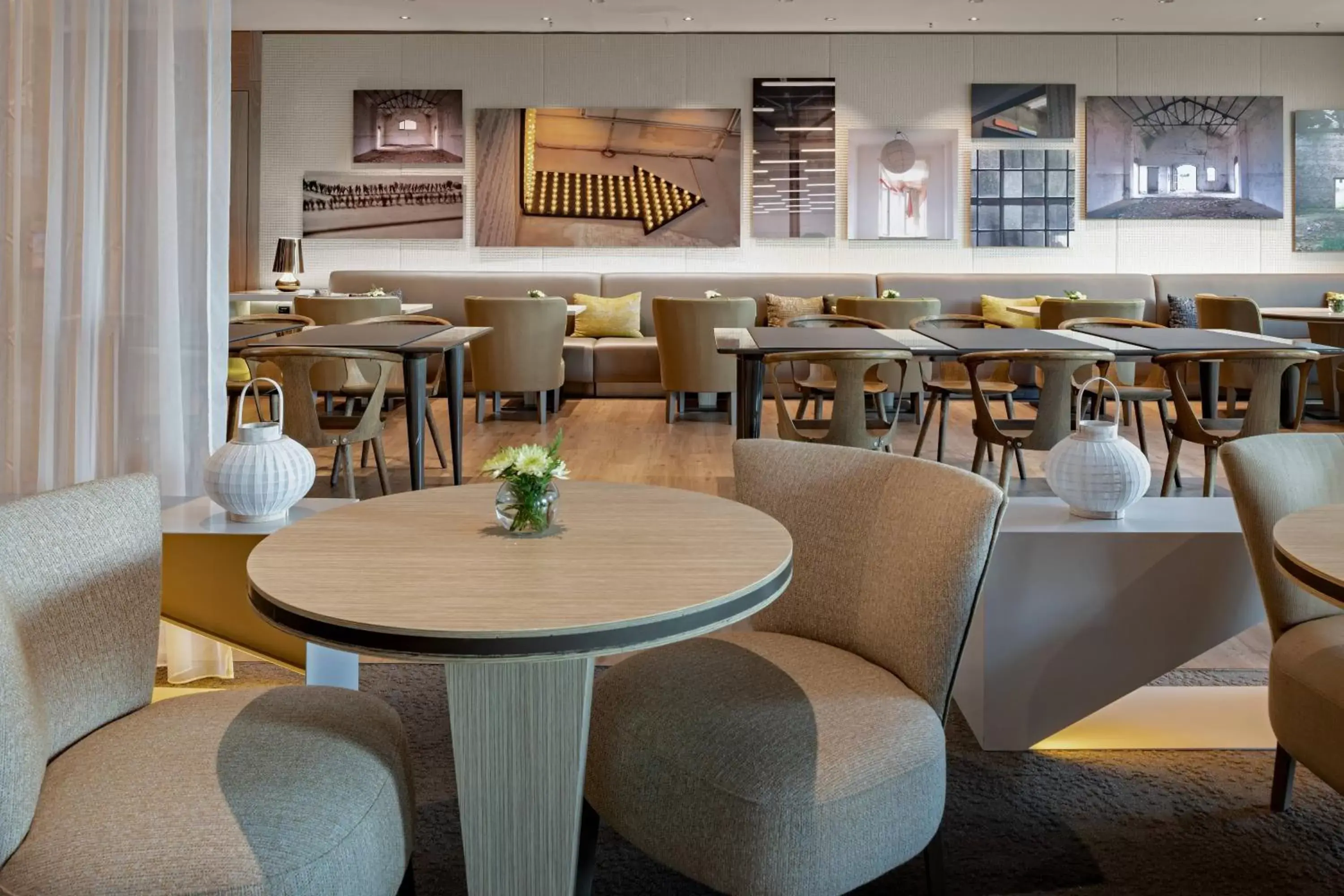 AC Hotel Diagonal L'Illa by Marriott AC Hotel Diagonal L'Illa by Marriott