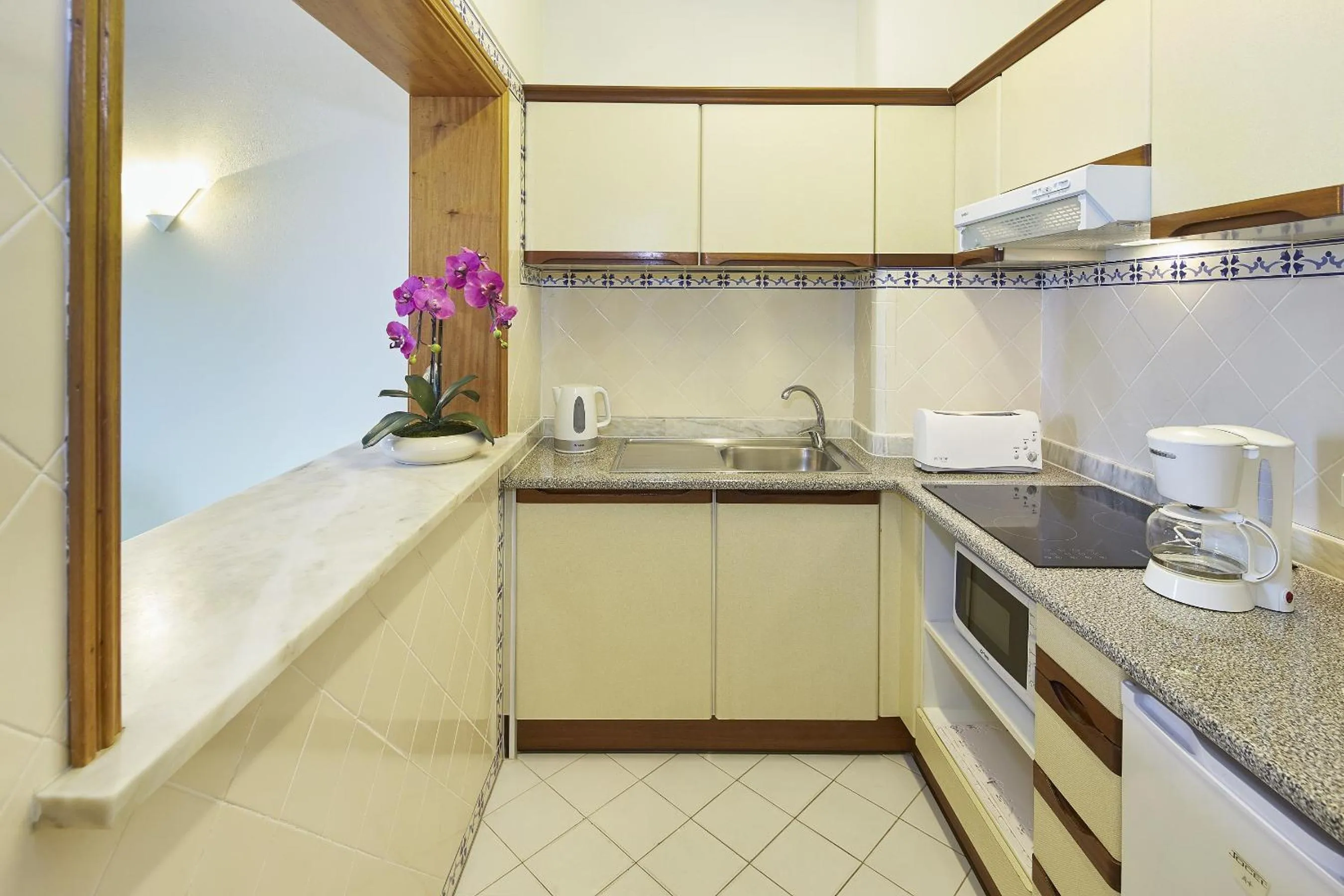 Kitchen or kitchenette in Luna Clube Oceano