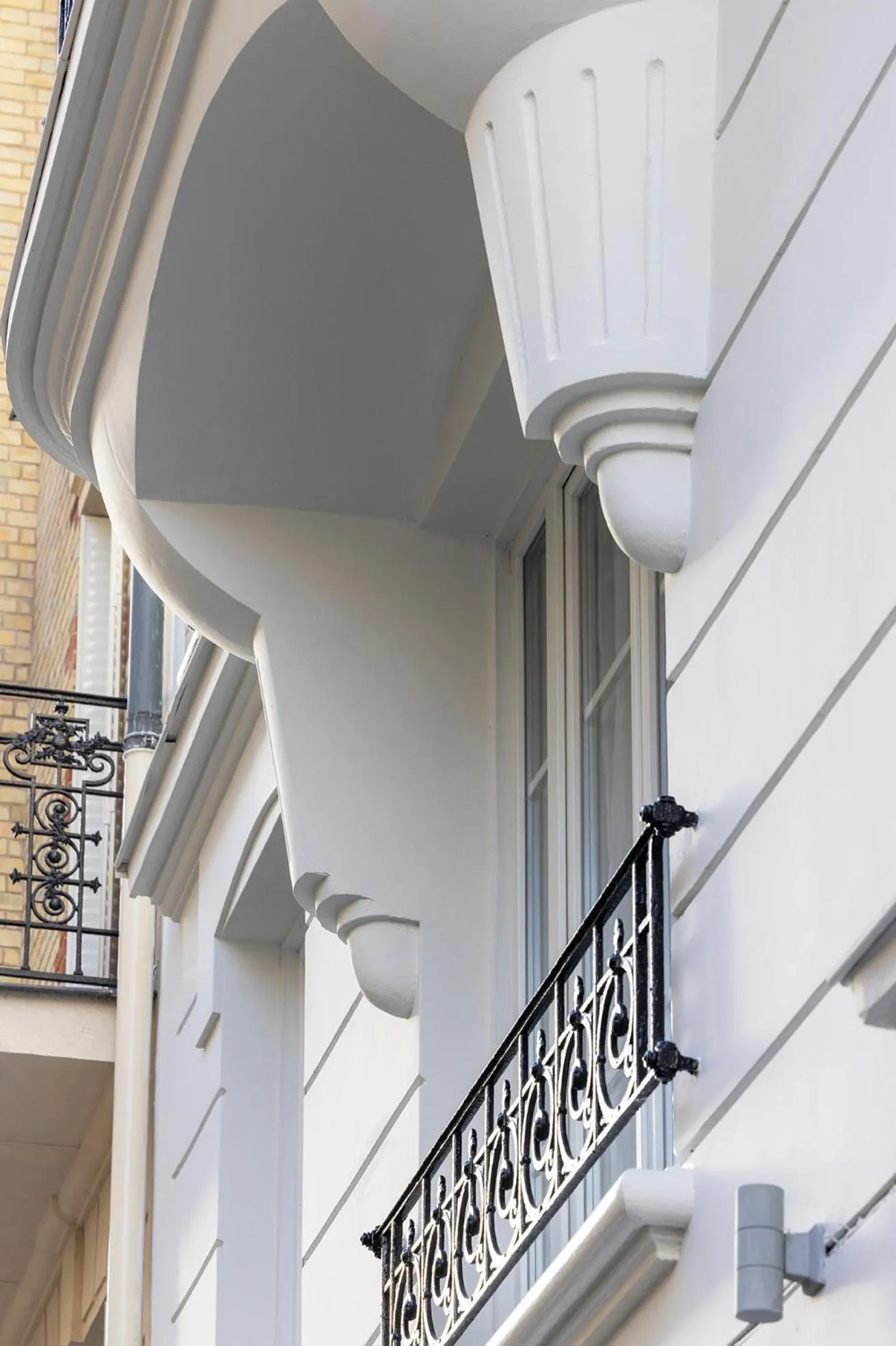 Property building in Hôtel Le Daum