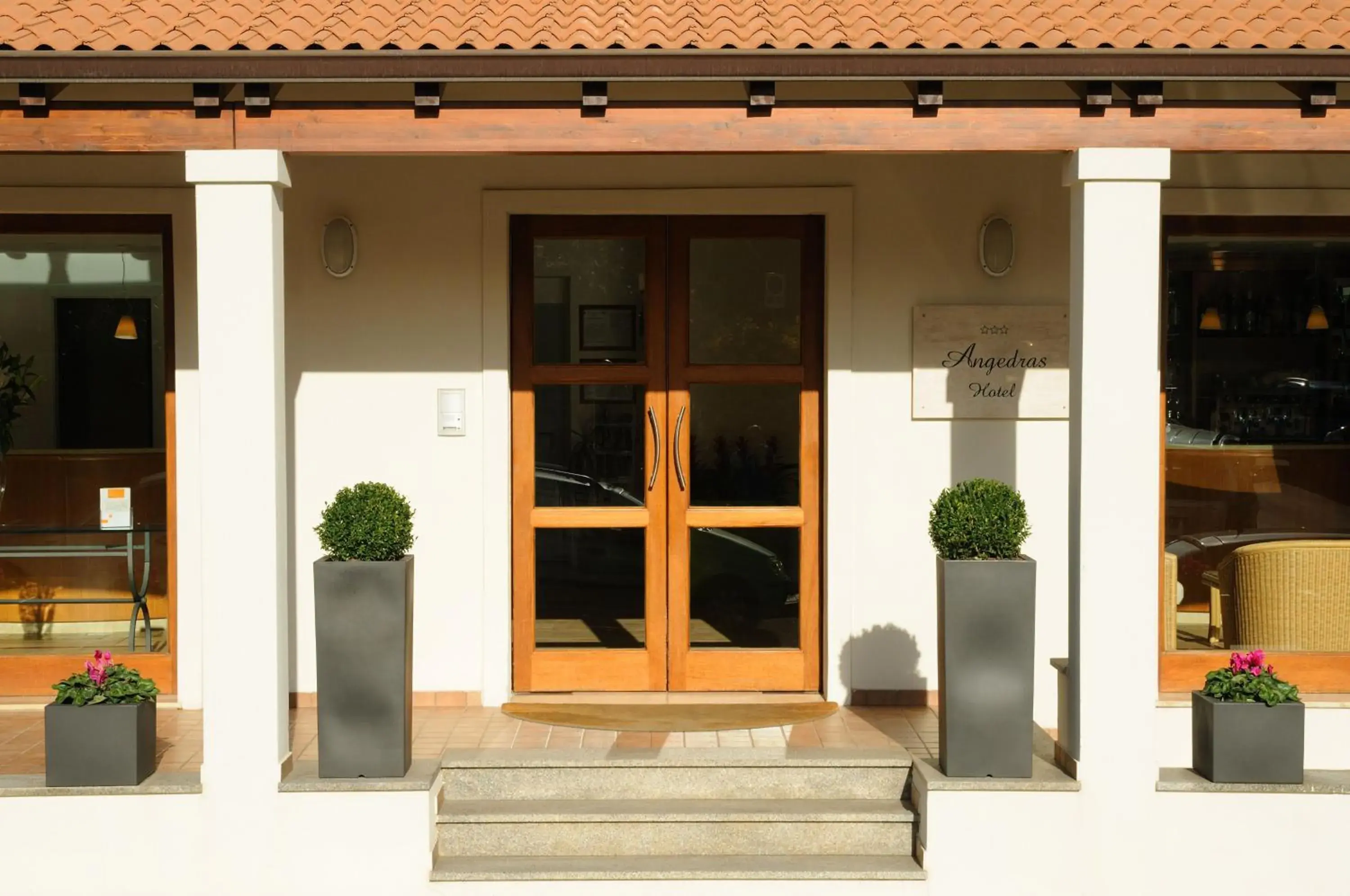 Facade/entrance in Hotel Angedras