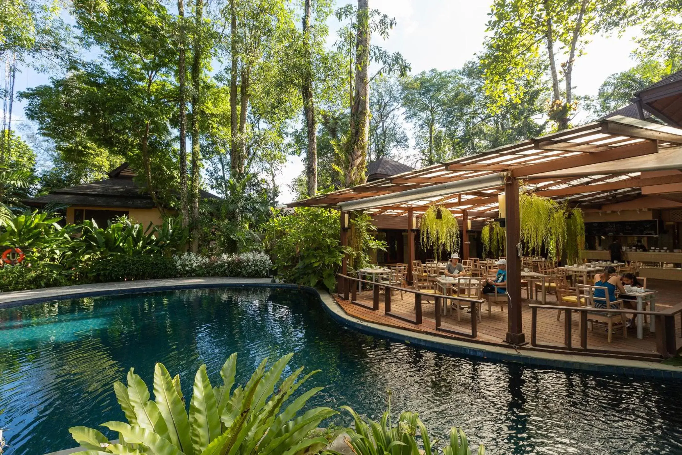 Restaurant/places to eat in Khaolak Merlin Resort Restaurant/places to eat in Khaolak Merlin Resort