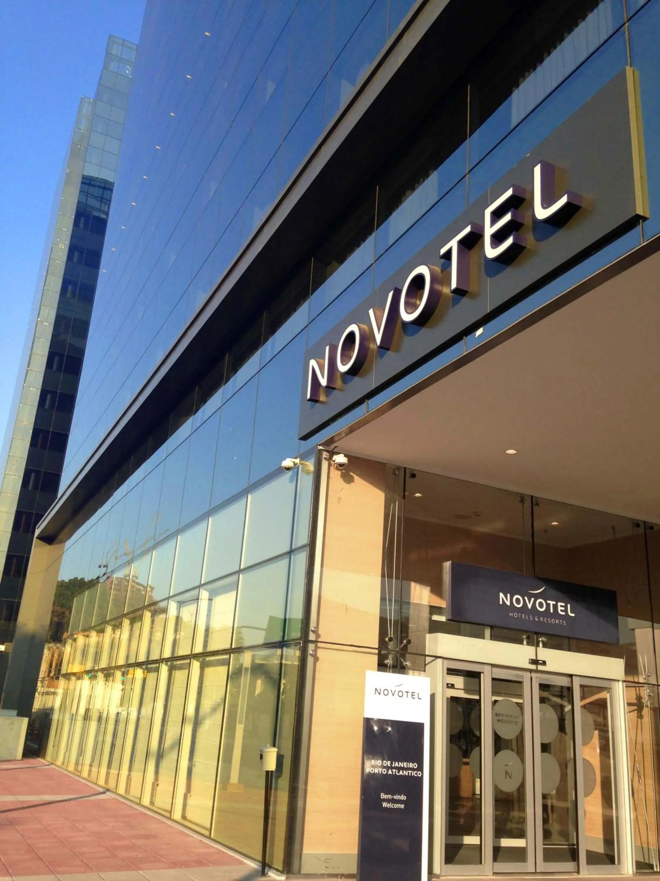 Facade/entrance in Novotel RJ Porto Atlantico