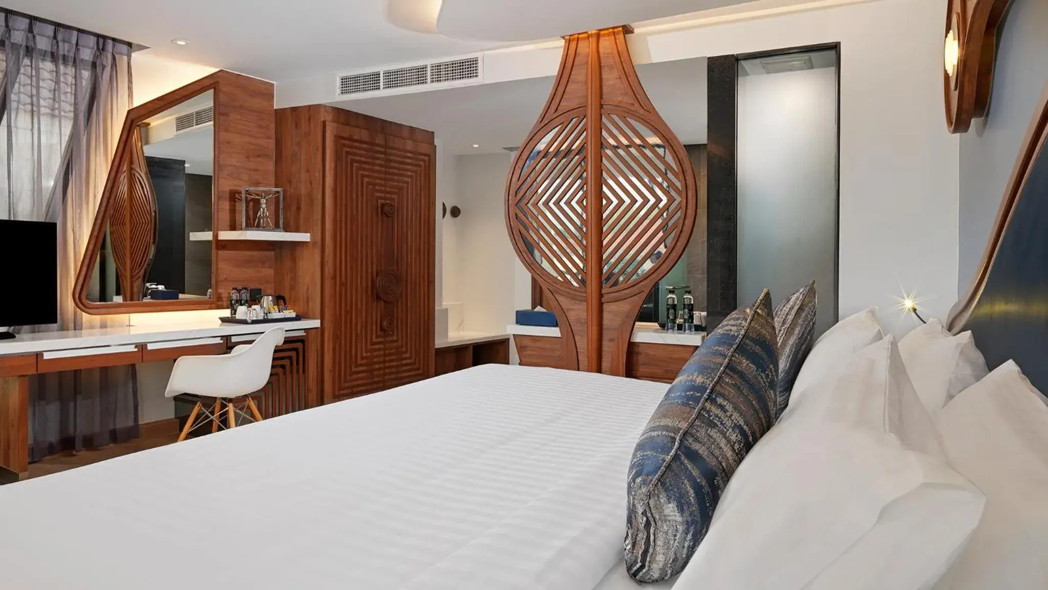 Bedroom, Bed in The Oceanic Sportel Phuket - SHA Extra Plus Bedroom, Bed in The Oceanic Sportel Phuket - SHA Extra Plus