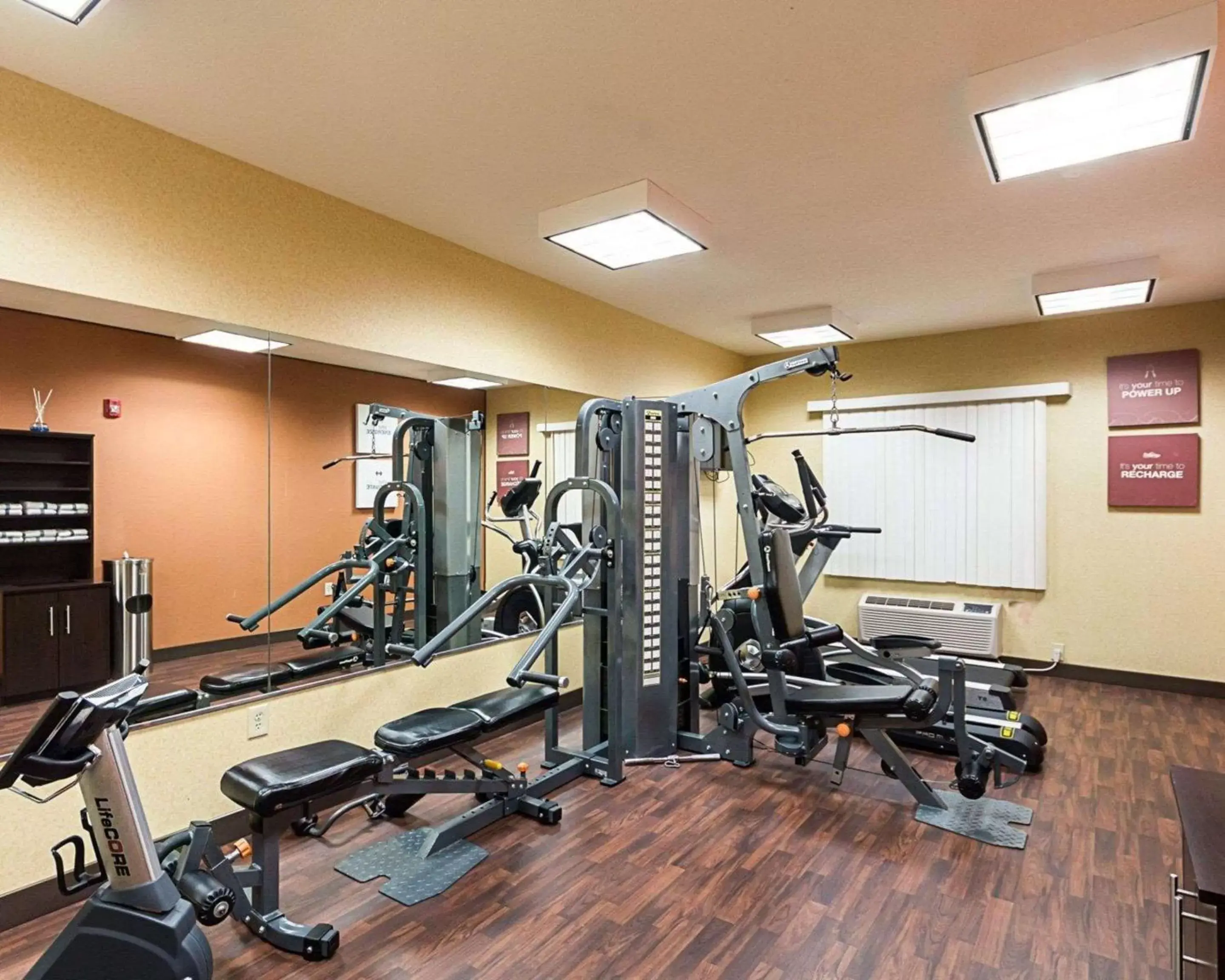 Fitness centre/facilities, Fitness Center/Facilities in Comfort Suites Airport Wichita