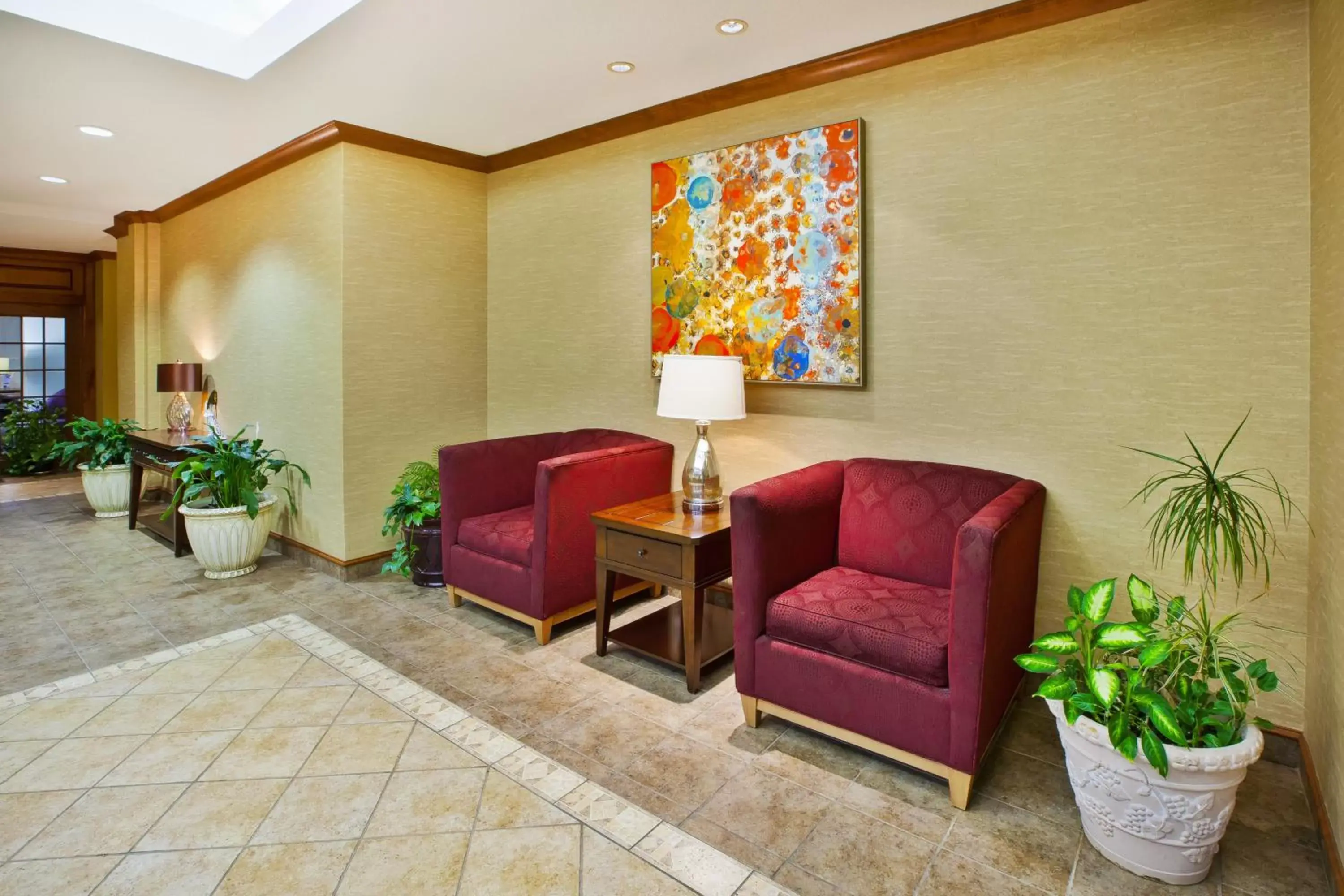 Property building, Lobby/Reception in Holiday Inn Express Hotel & Suites Bryan-Montpelier, an IHG Hotel