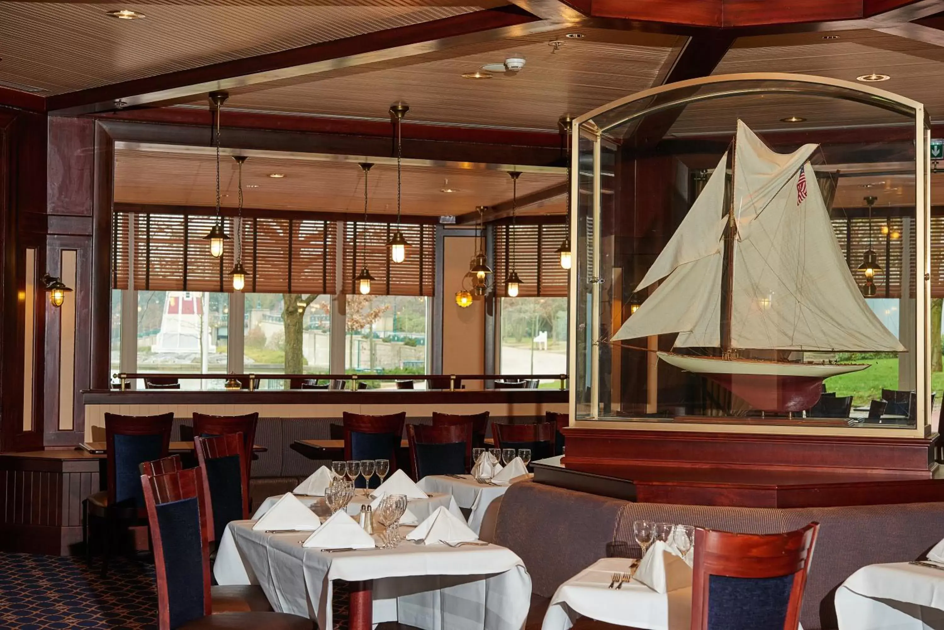 Restaurant/places to eat in Disney Newport Bay Club