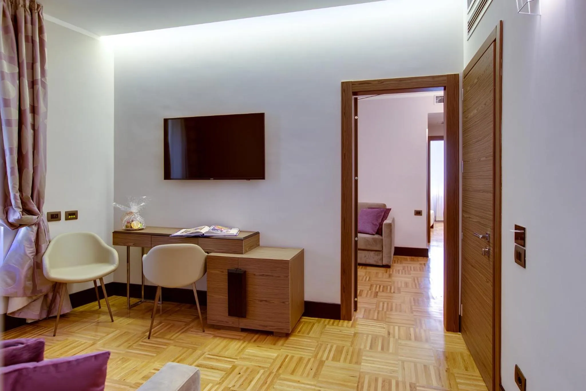 Living room in Solo Experience Hotel