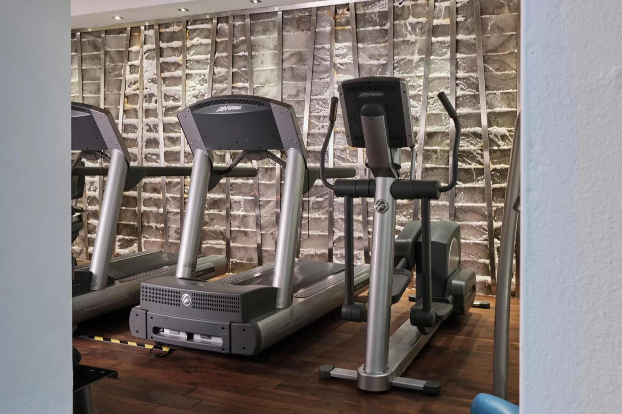 Fitness centre/facilities in Hotel Monopol