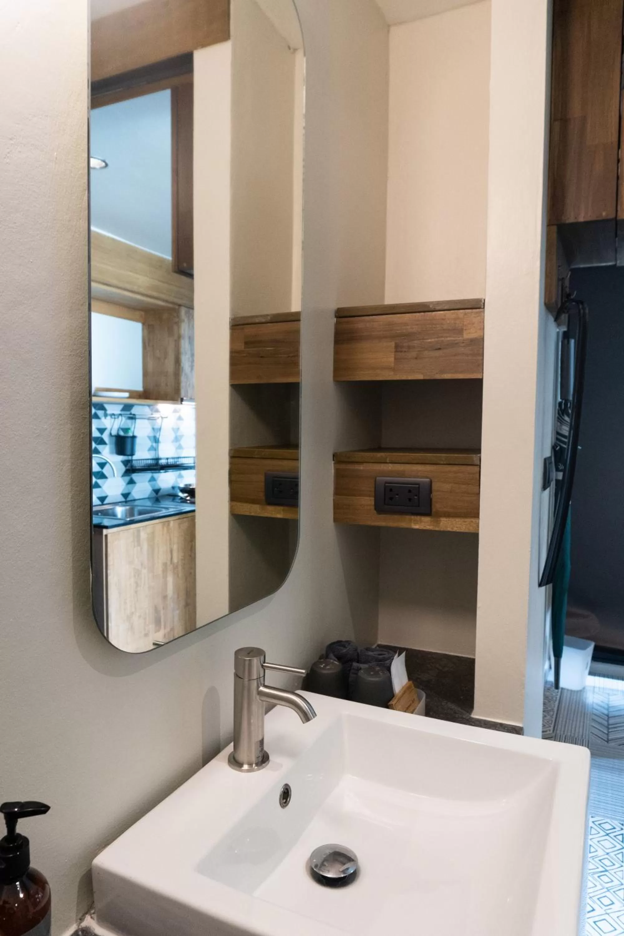 Bathroom in karaarom hotel