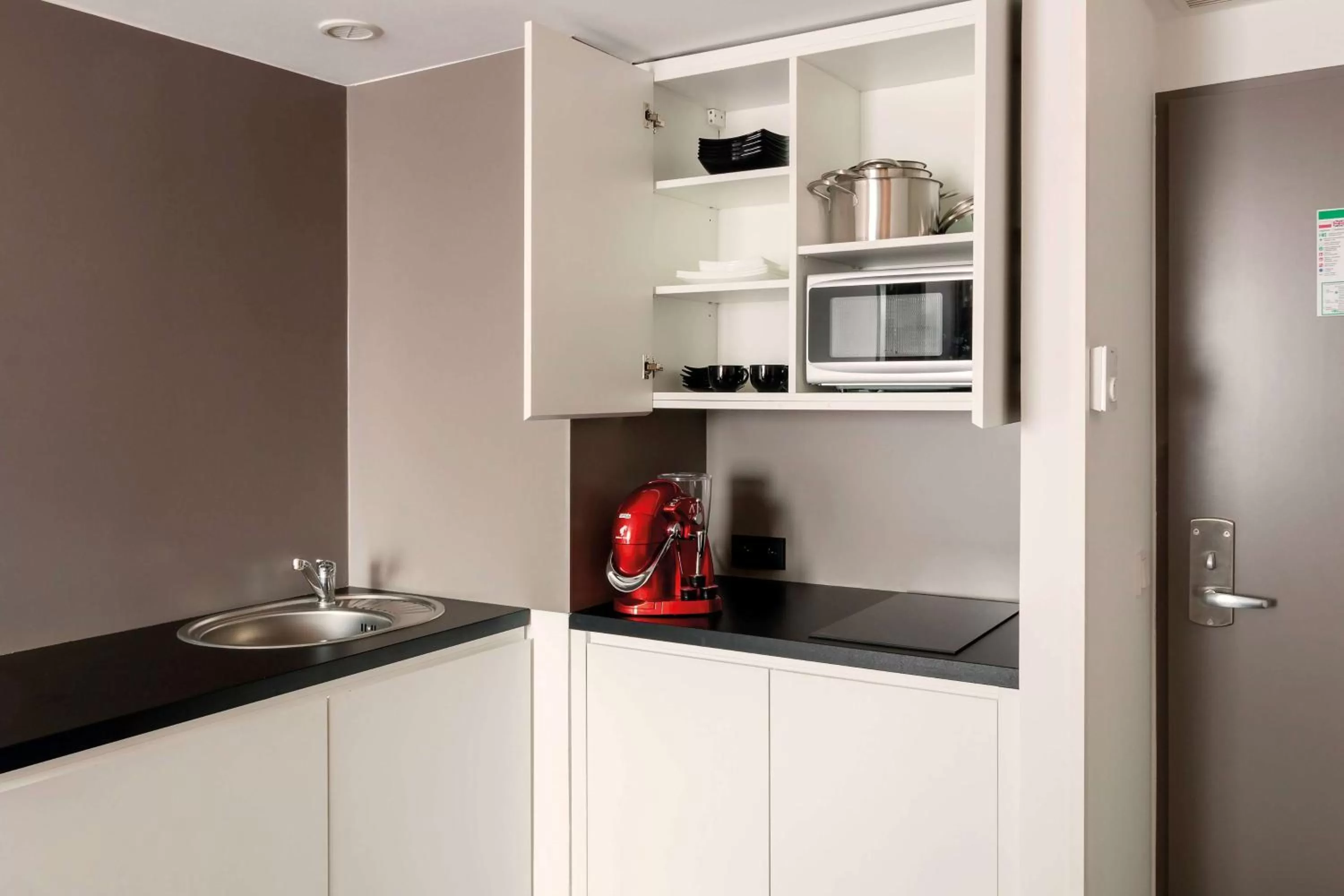 Photo of the whole room in Vienna House Easy by Wyndham Cracow