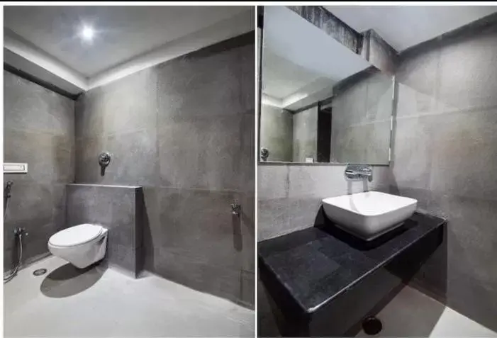 Superior King Room in Hotel Rani Palace at Lake Fatehsagar Superior King Room in Hotel Rani Palace at Lake Fatehsagar