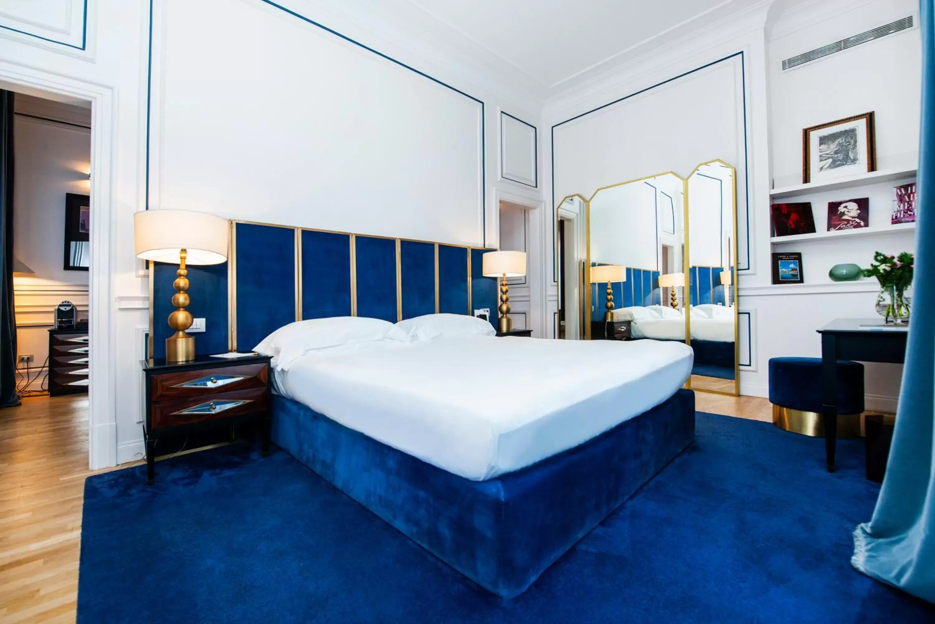Bed in Palazzo Dama - Preferred Hotels & Resorts