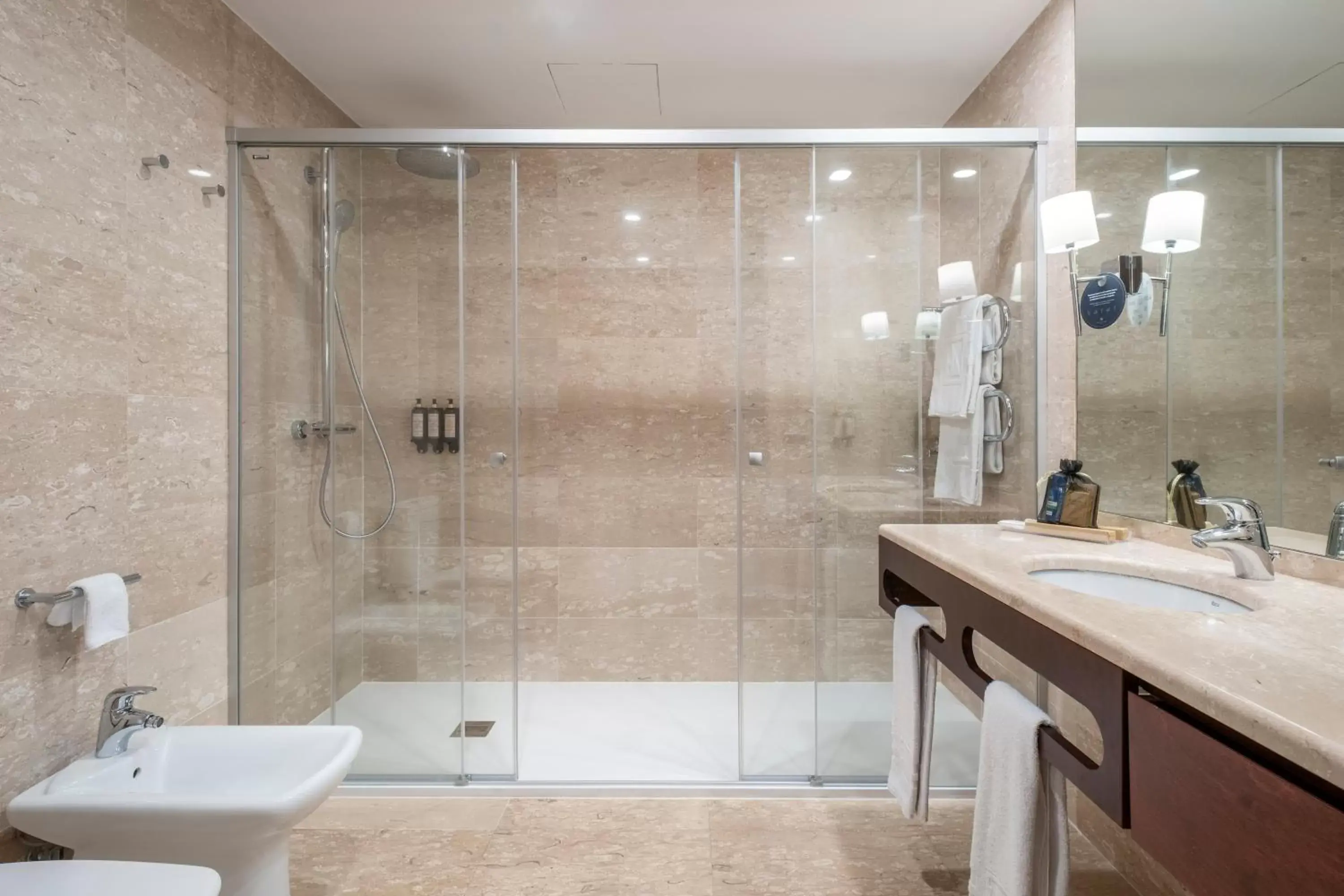 Shower, Bathroom in Eurostars Grand Marina Hotel GL