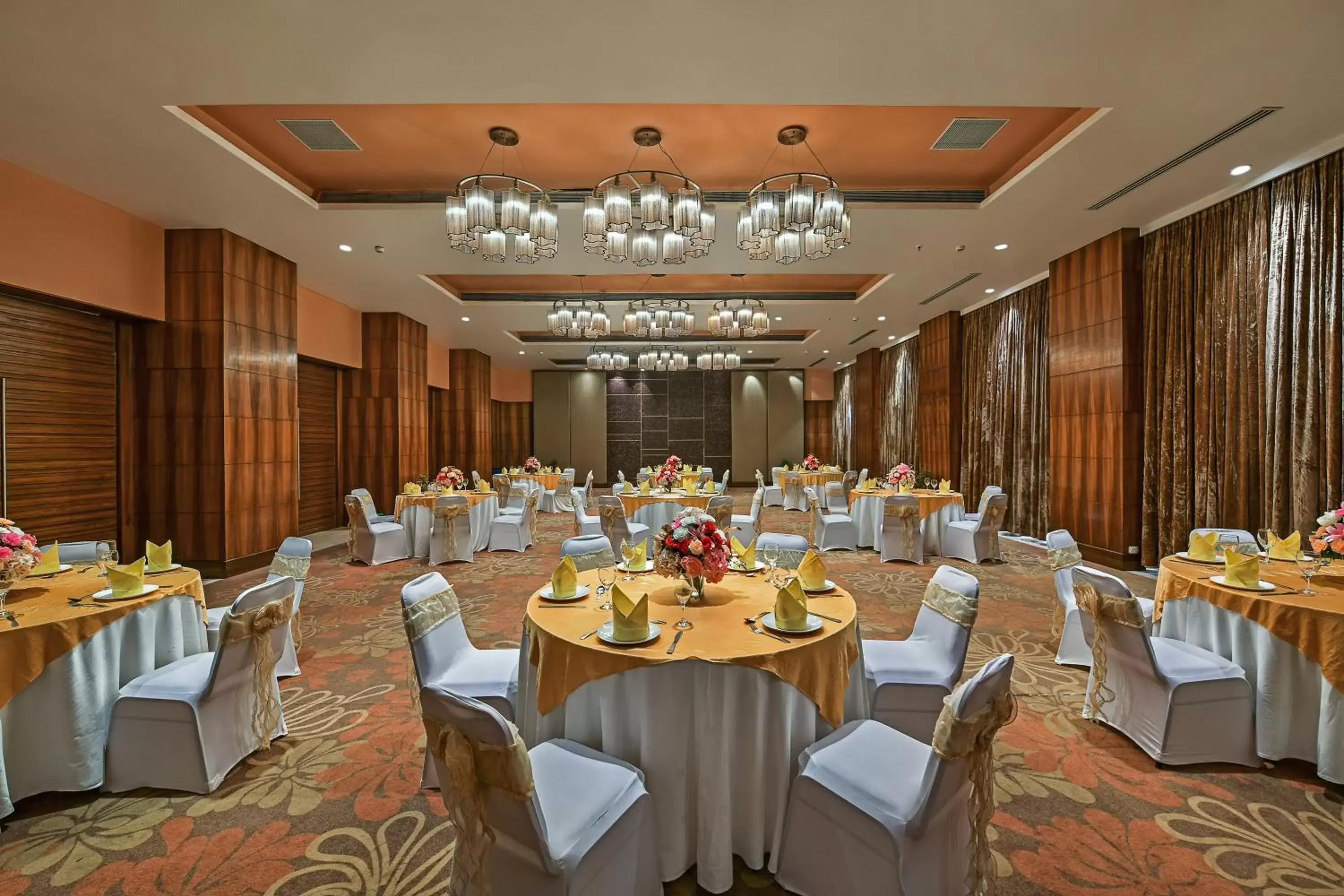 Meeting/conference room, Banquet Facilities in Fariyas Resort Lonavala