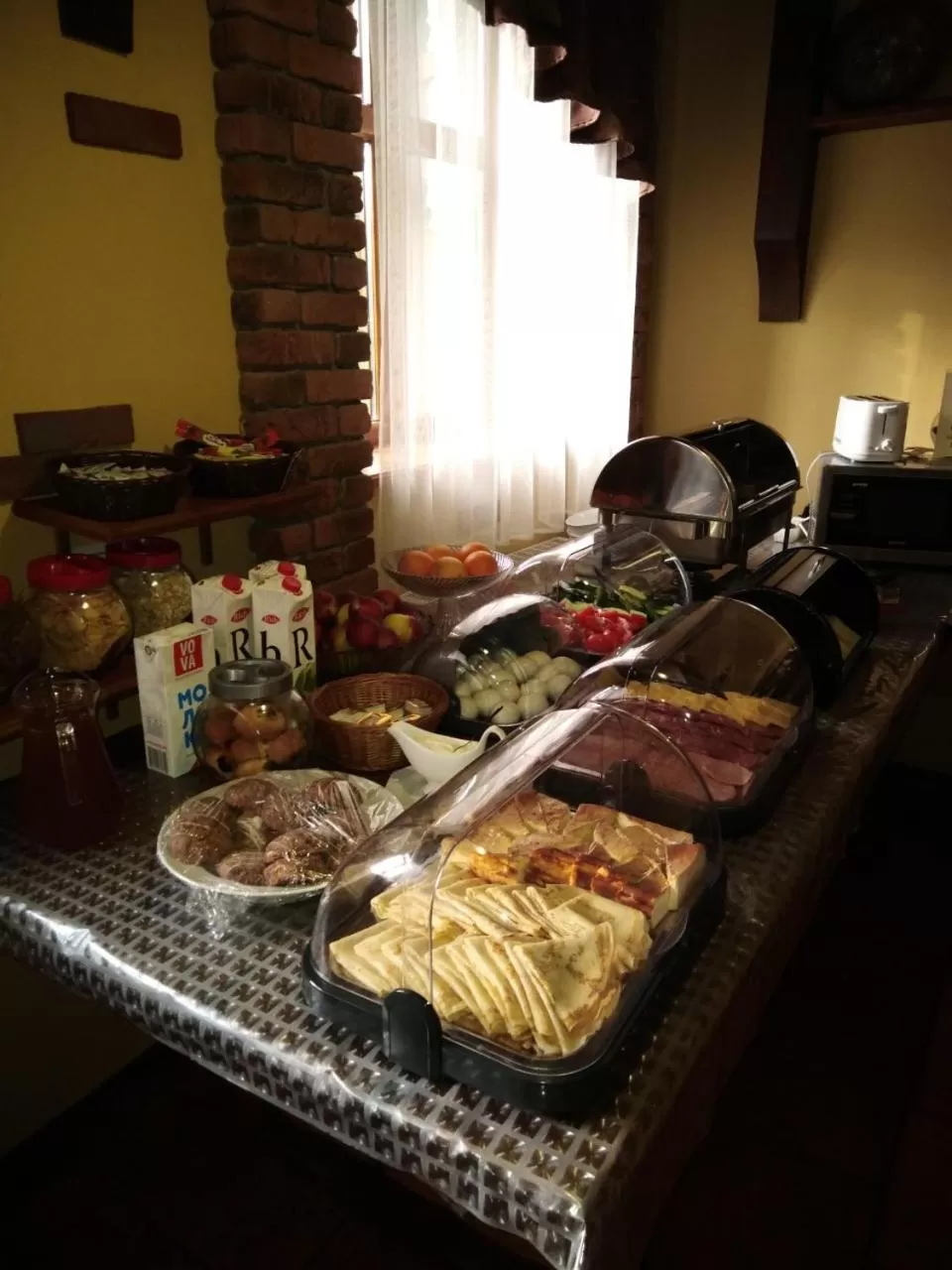 Buffet breakfast in Stara Vezha Hotel