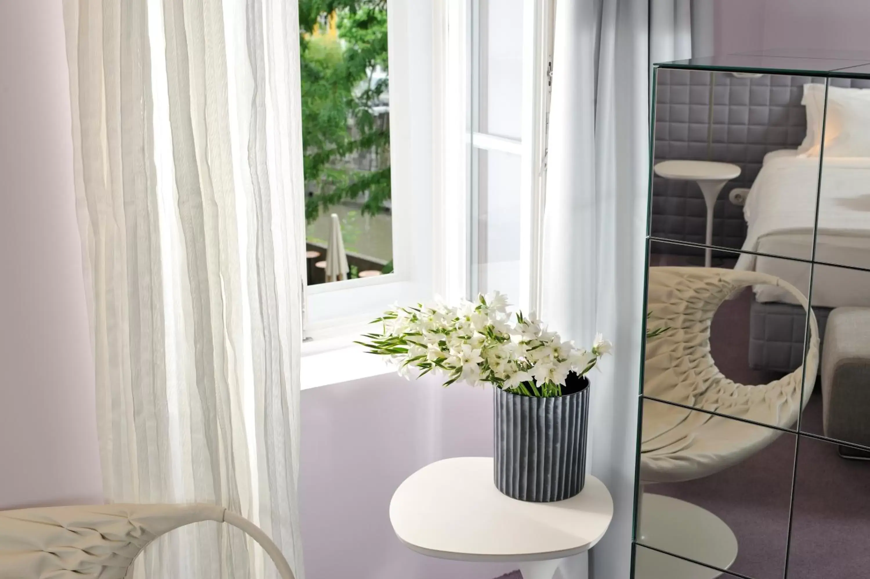 Living room in Vander Urbani Resort - a Member of Design Hotels Living room in Vander Urbani Resort - a Member of Design Hotels