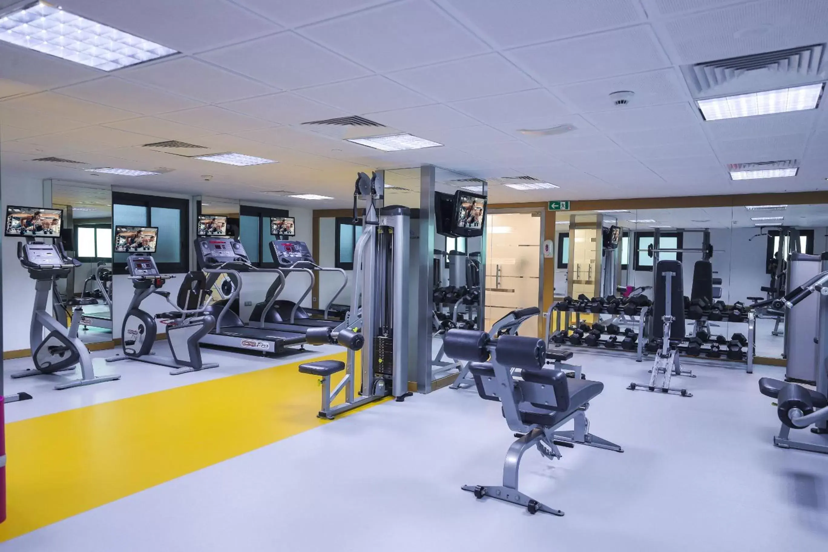 Fitness centre/facilities in Raouche Arjaan by Rotana Fitness centre/facilities in Raouche Arjaan by Rotana