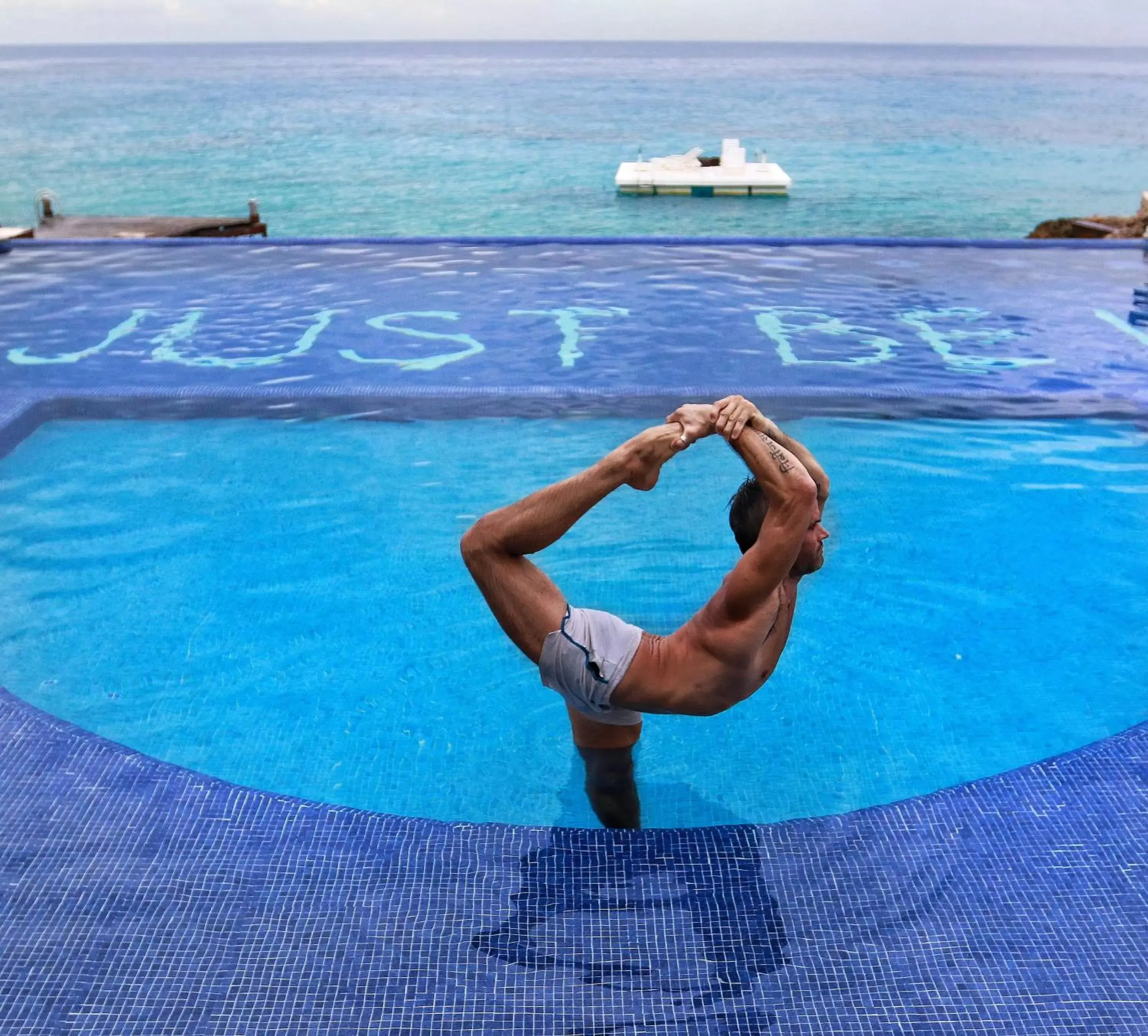 Swimming Pool in Hotel B Cozumel