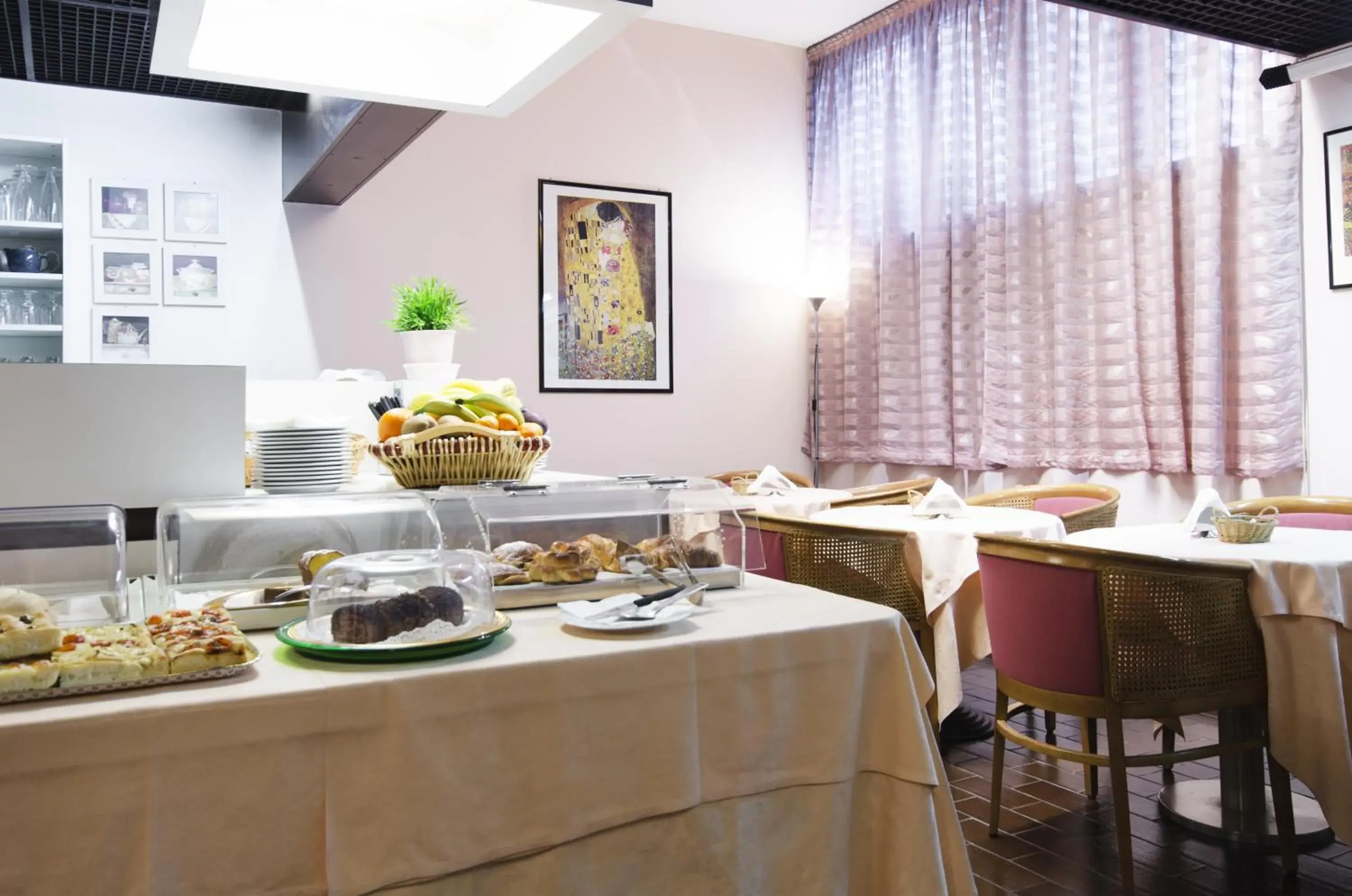 Restaurant/Places to Eat in Hotel Molise 2