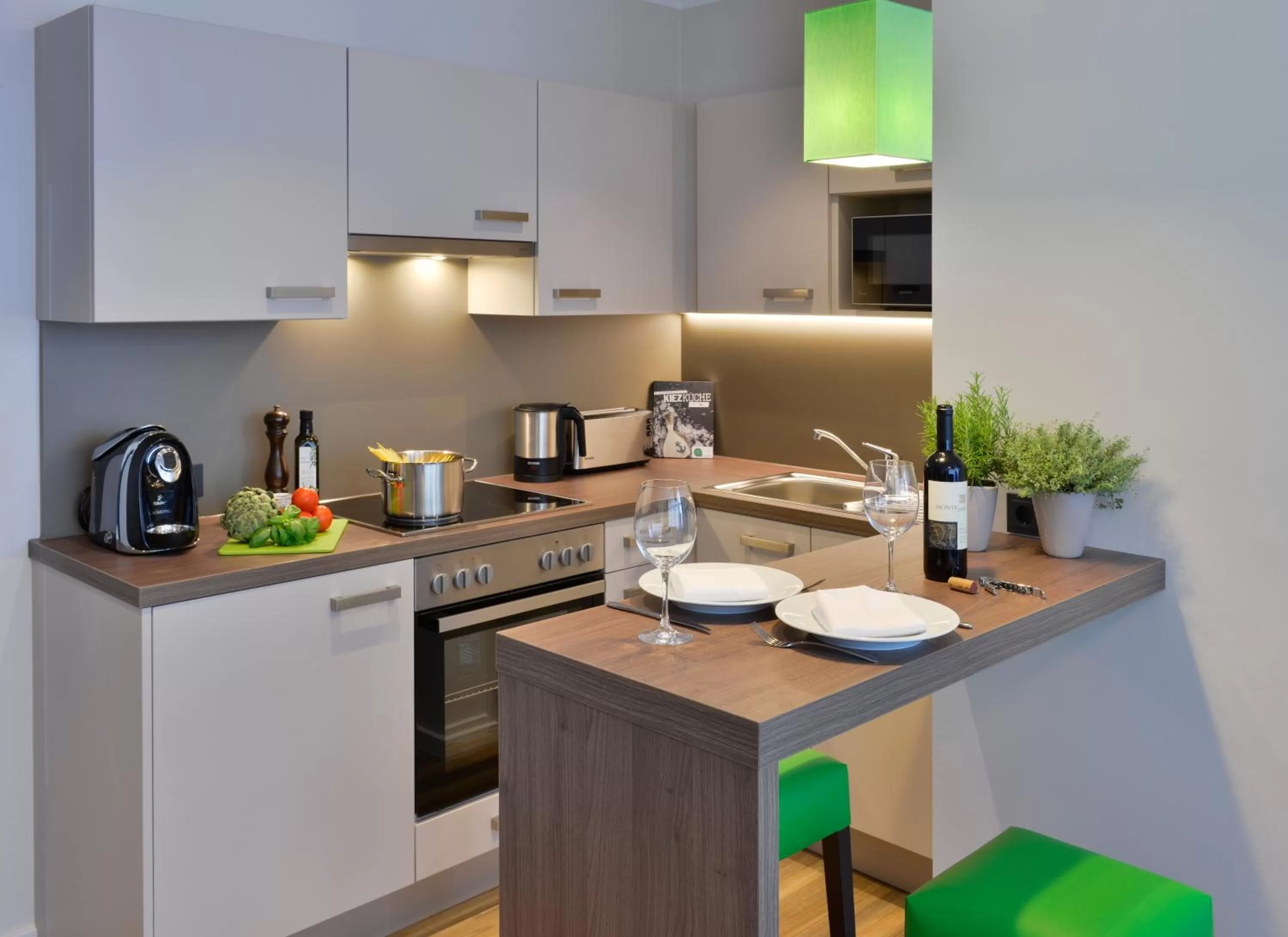 Kitchen or kitchenette in Appartello Smarttime living Hamburg