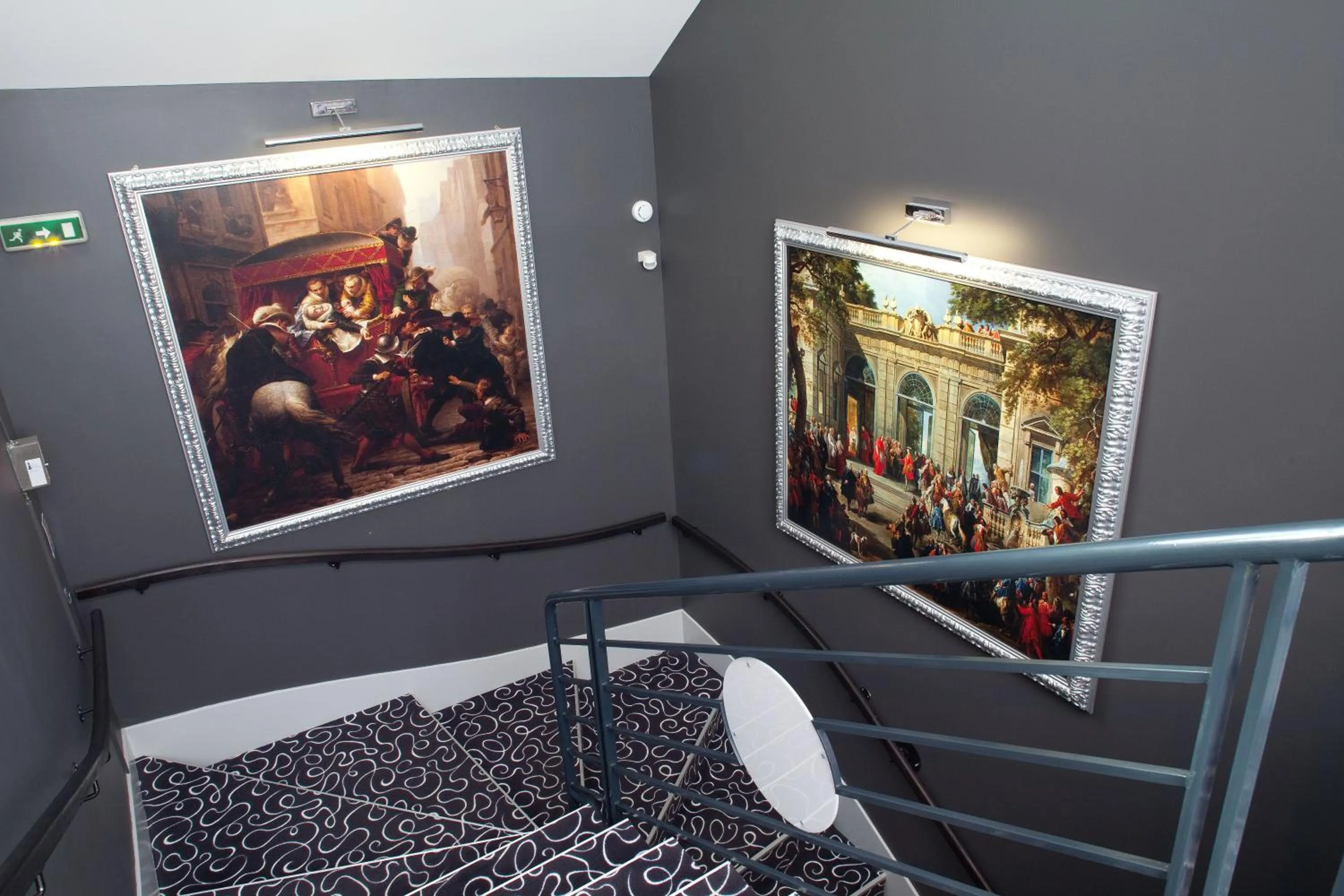 Other, Bed in Best Western Blois Château