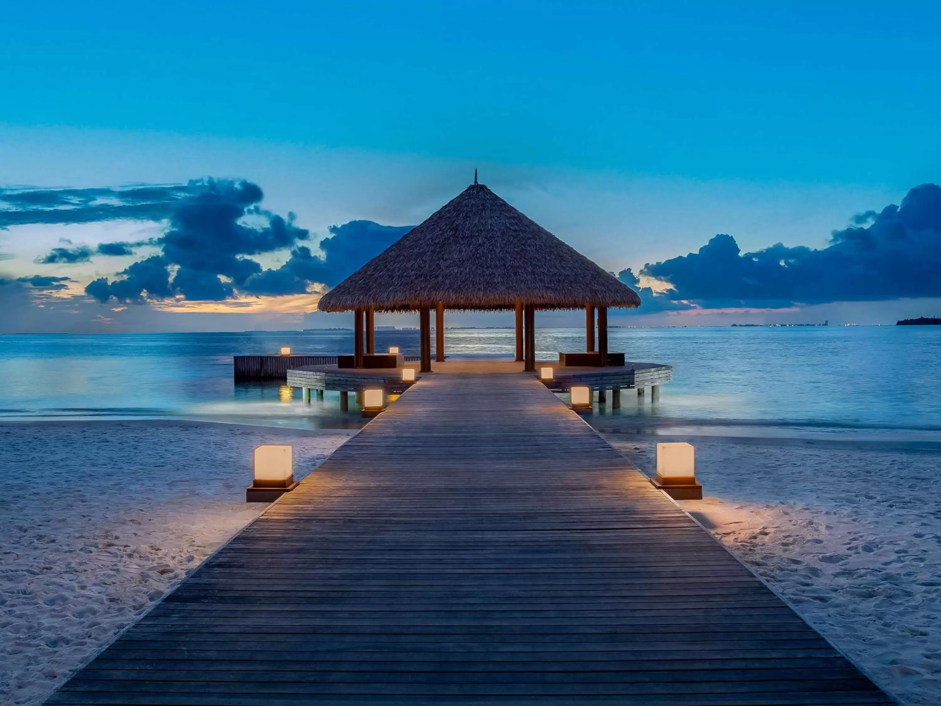 Property building, Beach in Dhawa Ihuru