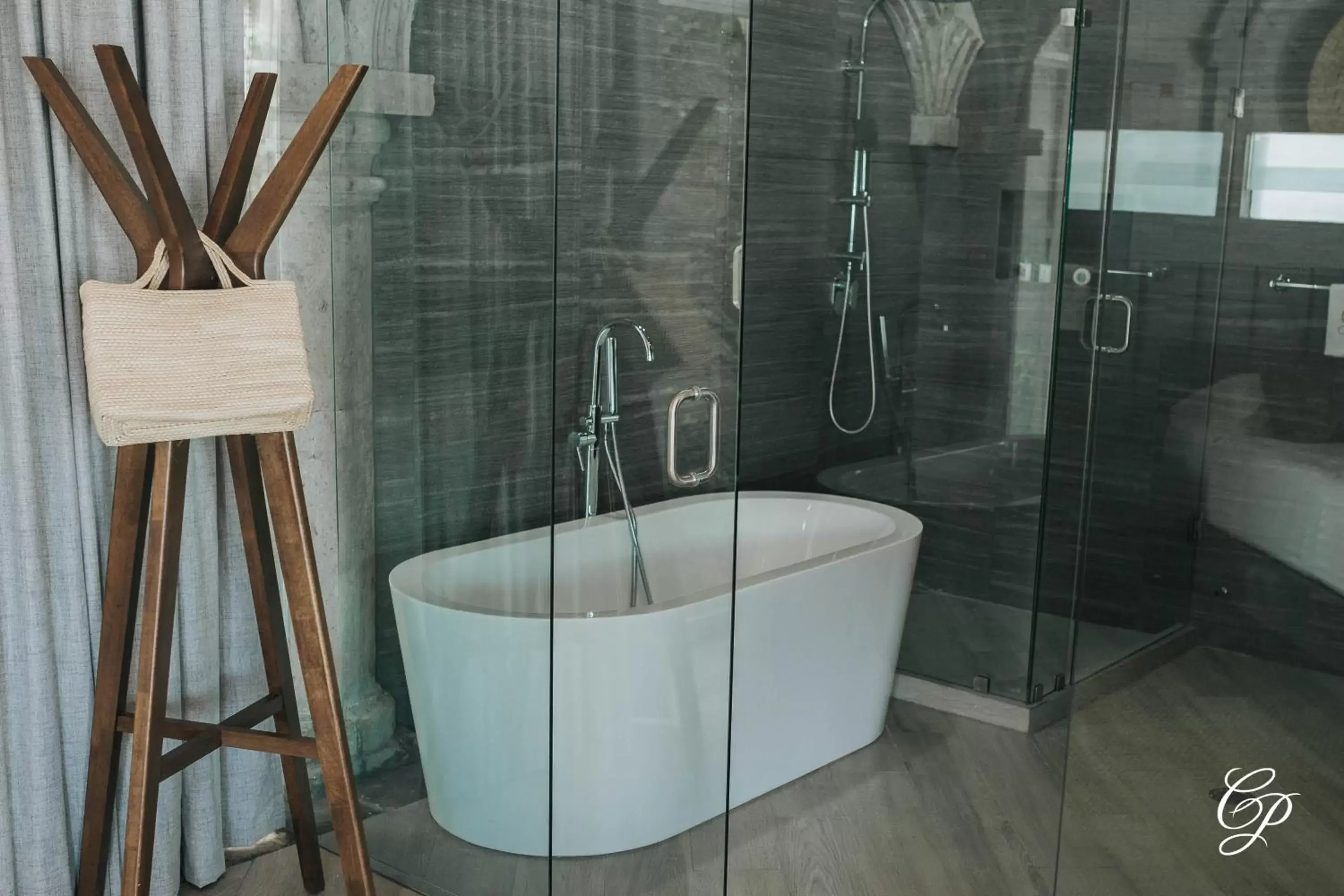 Shower, Bathroom in De Cantera Y Plata Hotel Boutique