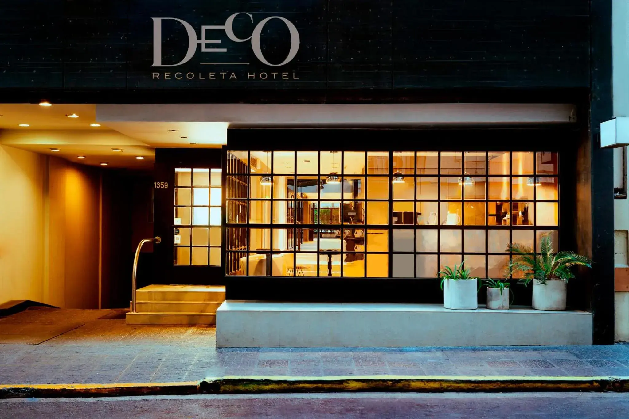 Property building in Deco Collection