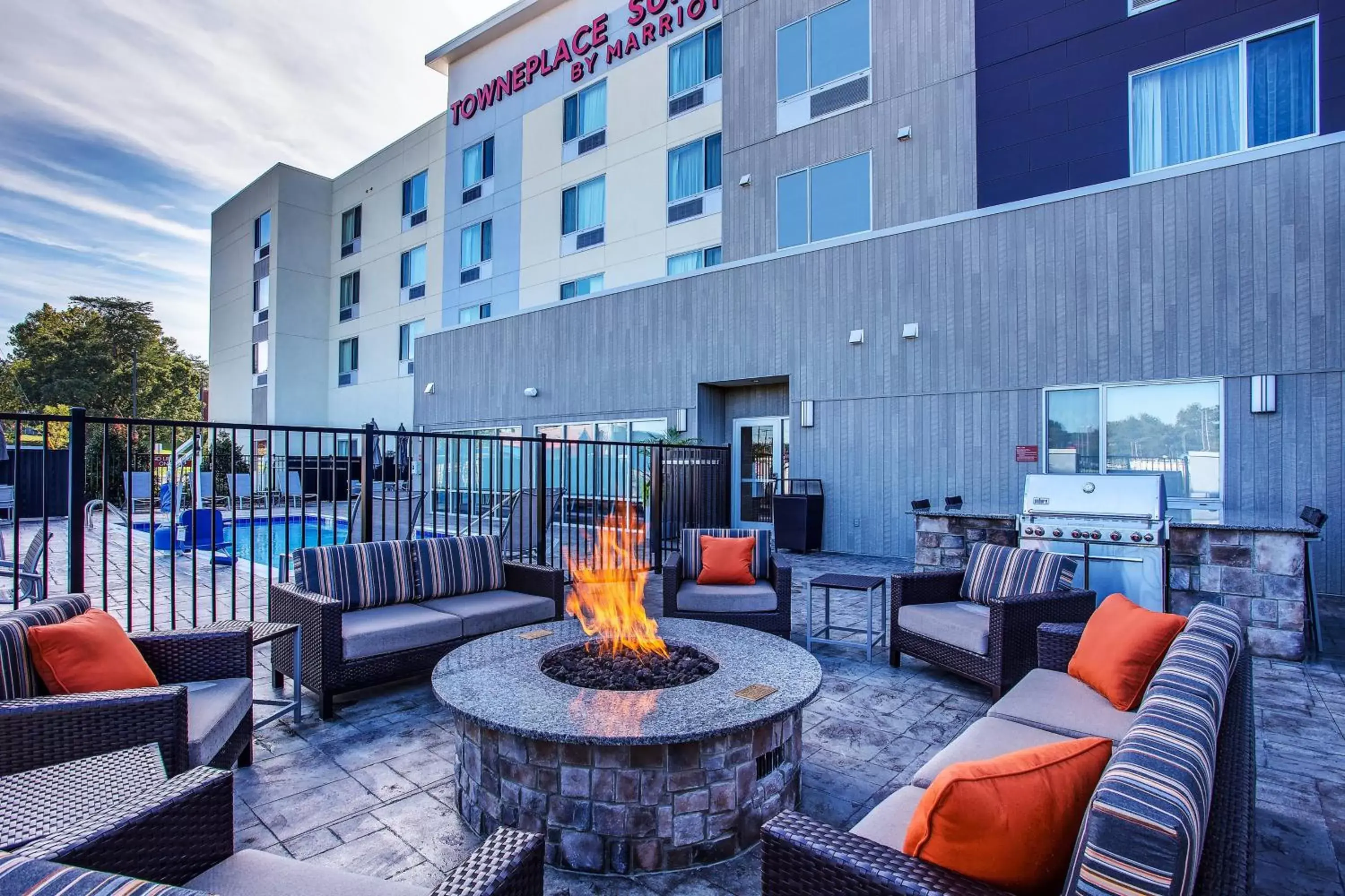Restaurant/places to eat in TownePlace Suites by Marriott Knoxville Oak Ridge
