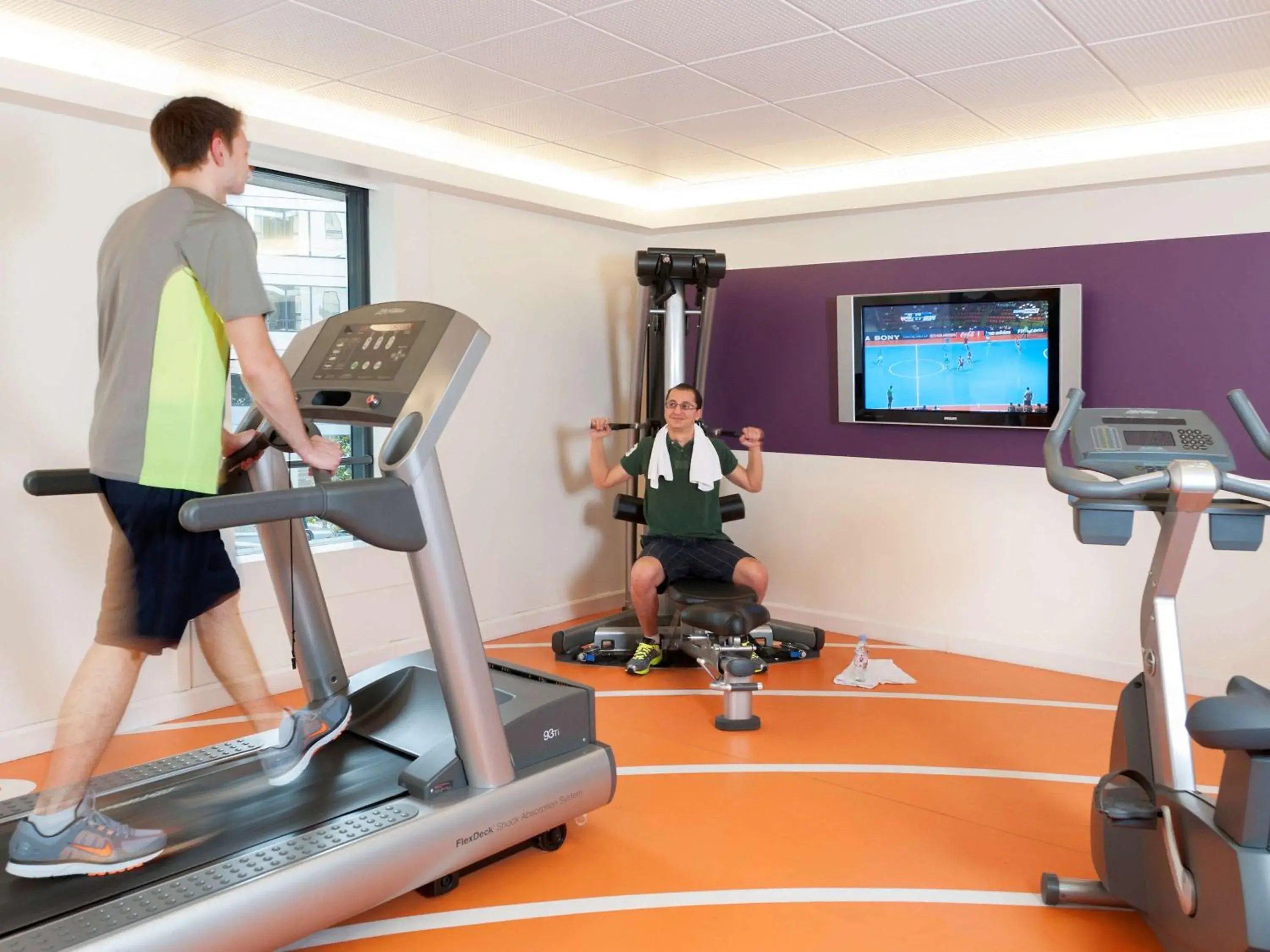 Fitness centre/facilities, Fitness Center/Facilities in Novotel Paris Saclay