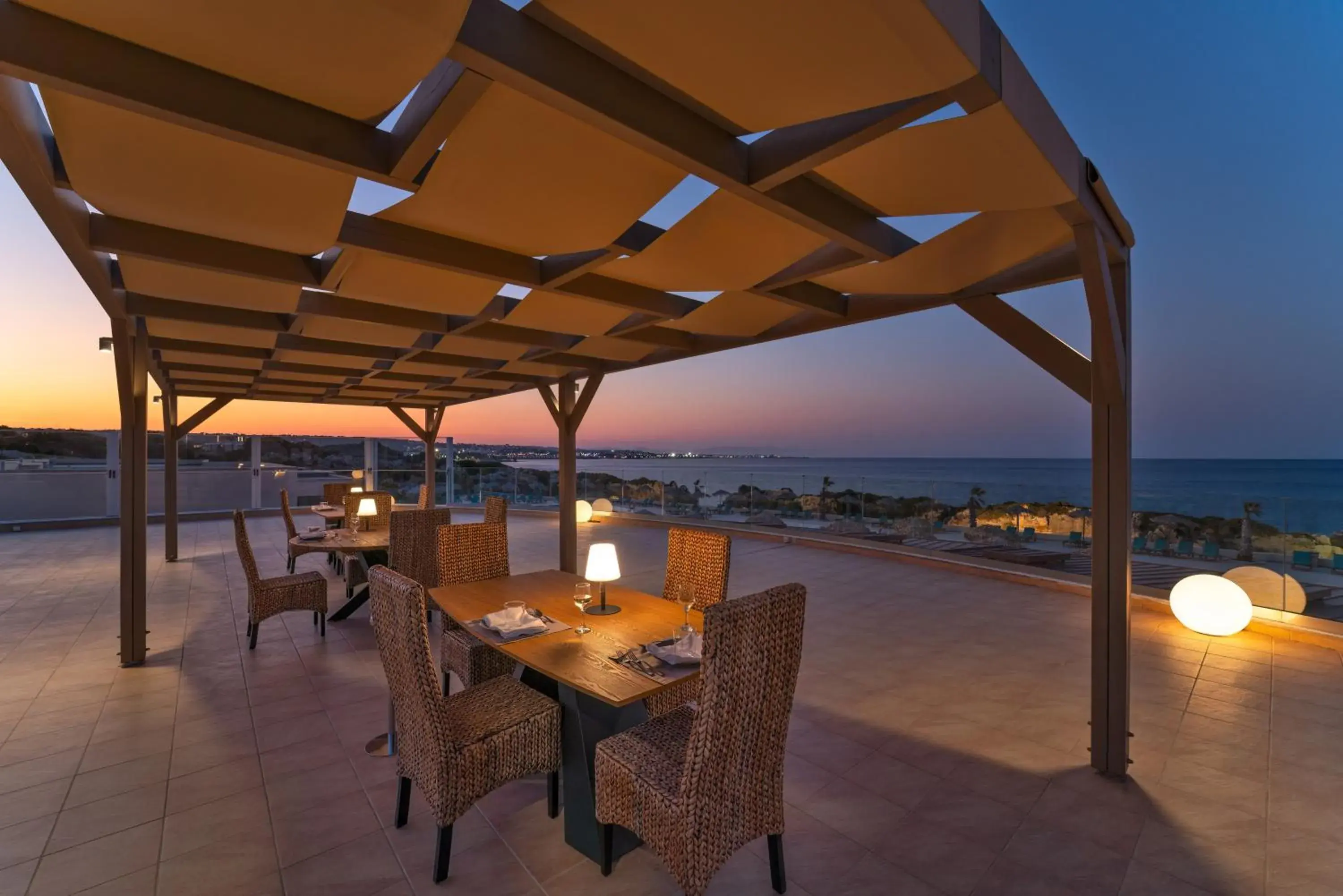 Dining area in KRESTEN ROYAL Euphoria Resort