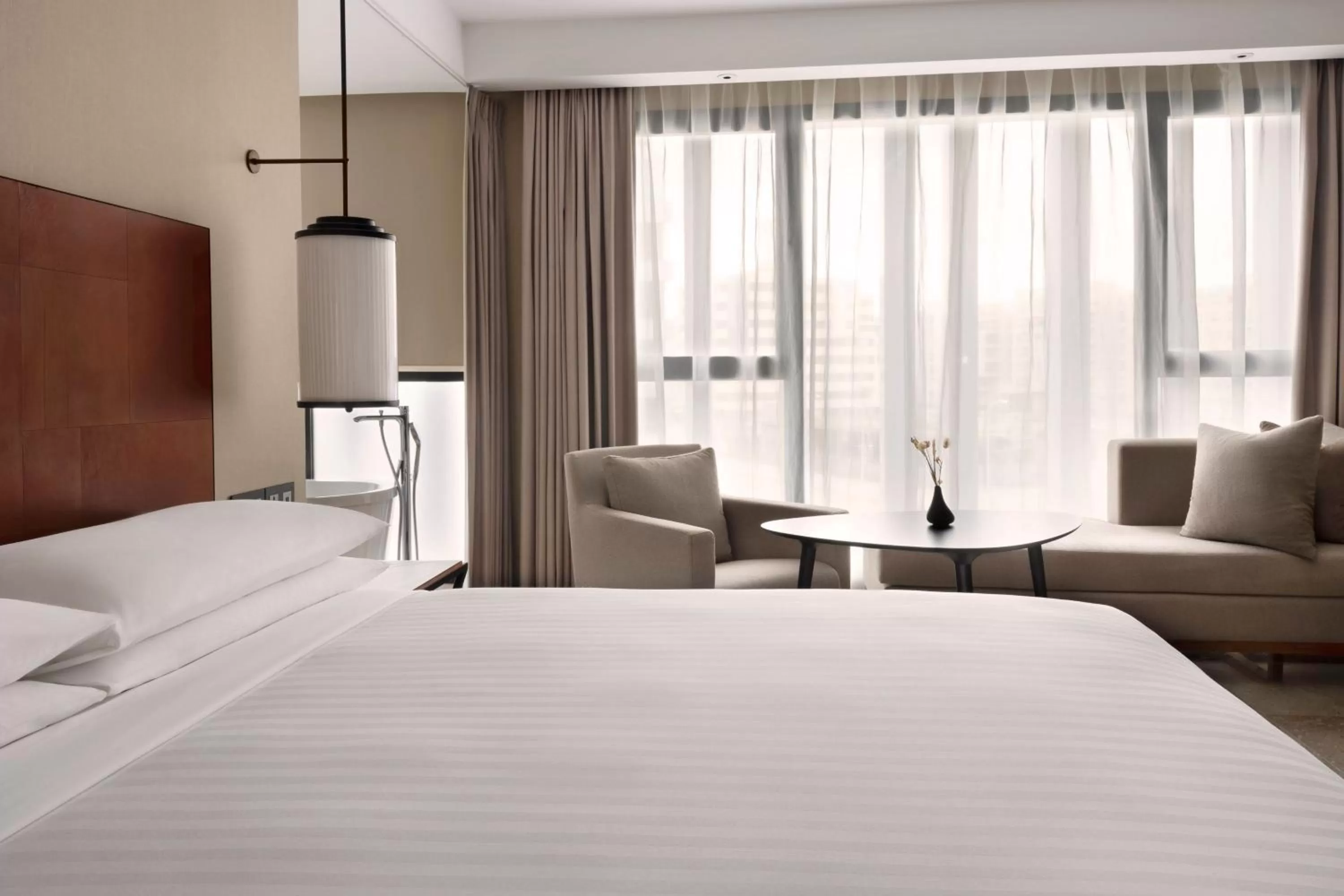 Bedroom, Bed in Tunis Marriott Hotel