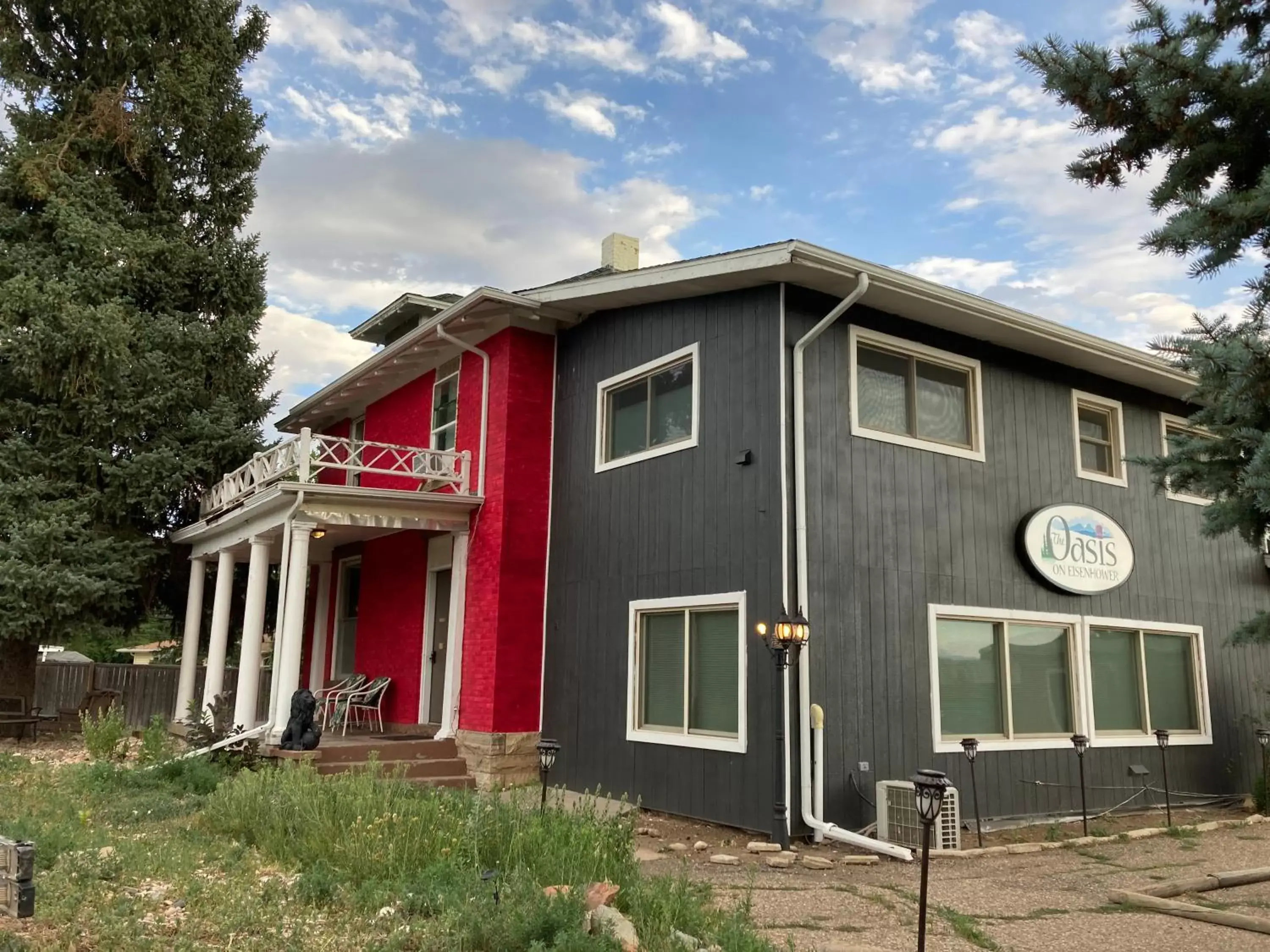 Property Building in The Oasis on Eisenhower