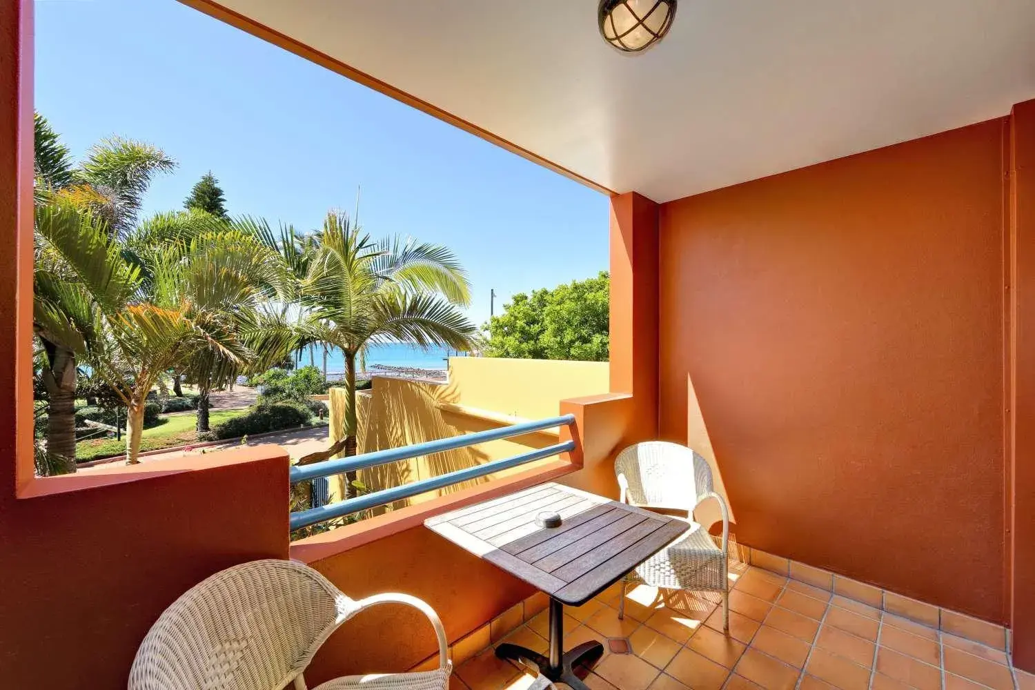 Day, Balcony/Terrace in Kacy's Bargara Beach Motel