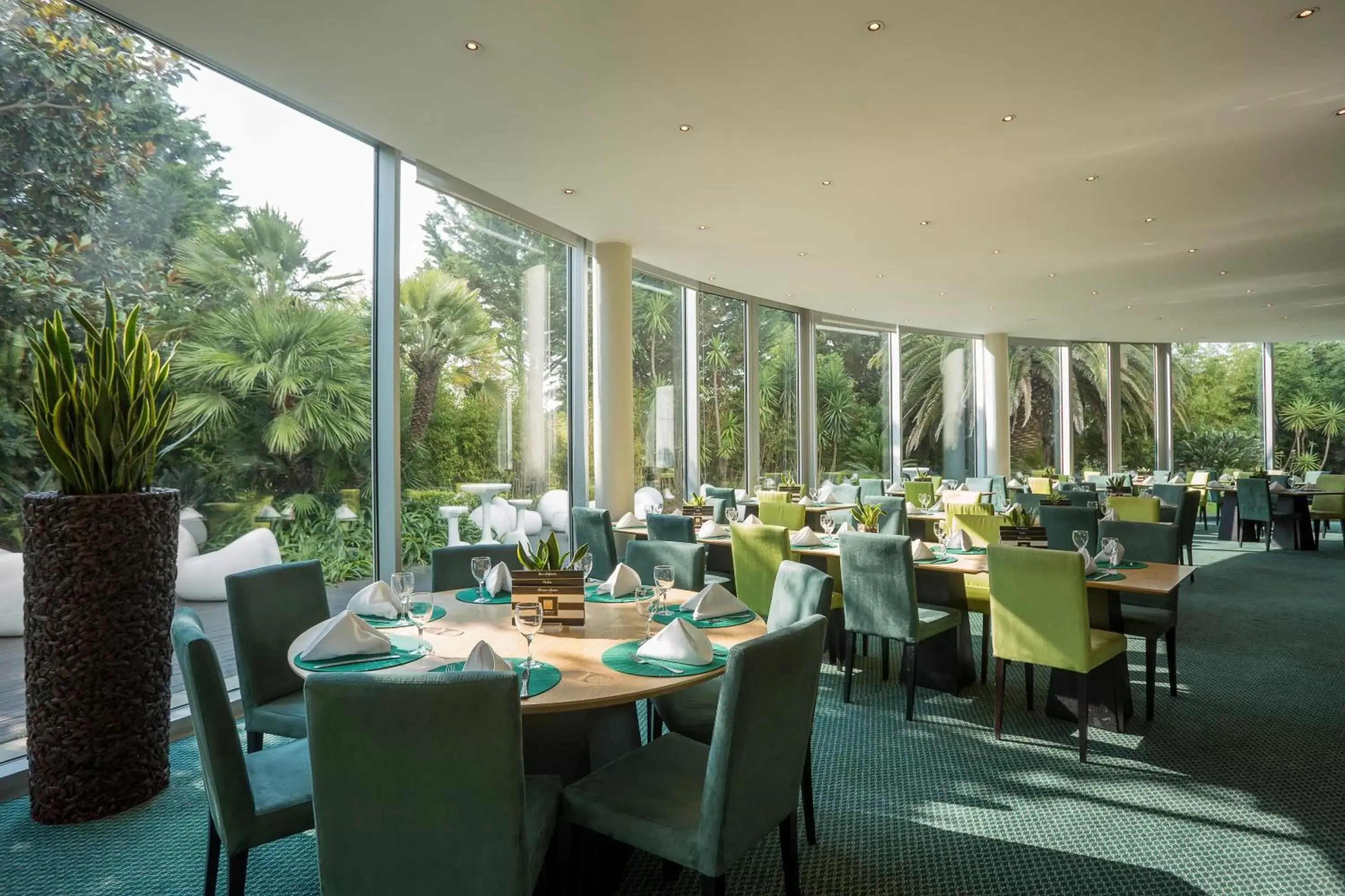 Restaurant/places to eat in HF Ipanema Park Restaurant/places to eat in HF Ipanema Park