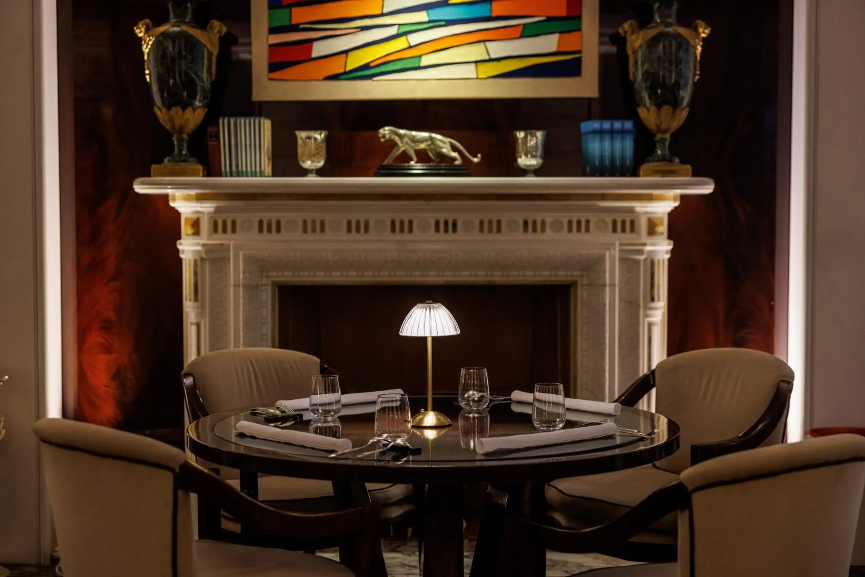 Restaurant/places to eat in Hotel Lord Byron - Small Luxury Hotels of the World Restaurant/places to eat in Hotel Lord Byron - Small Luxury Hotels of the World