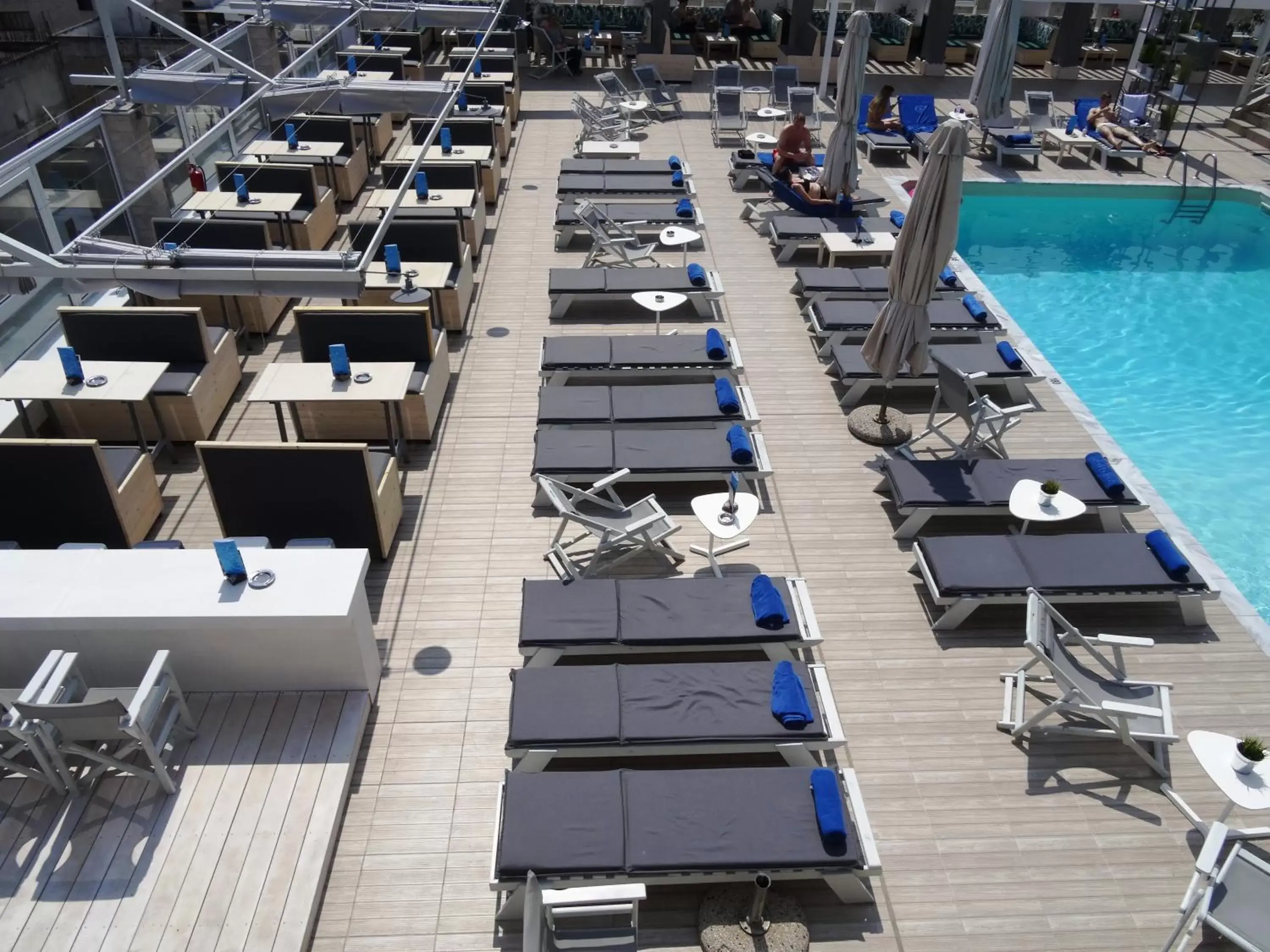 Swimming pool, Pool View in Capsis Hotel Thessaloniki