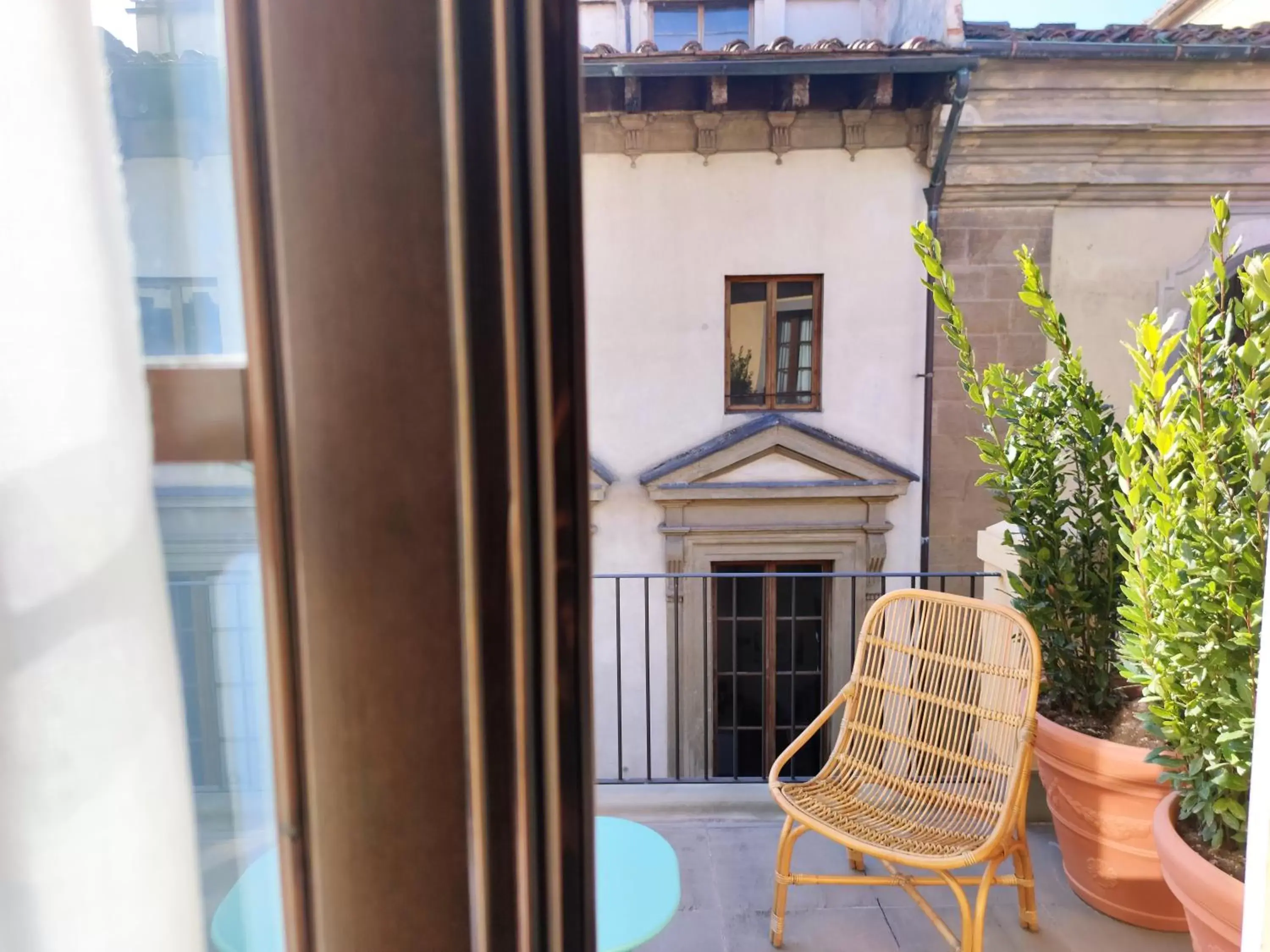 Balcony/Terrace, Pool View in Casual Rinascimento Firenze