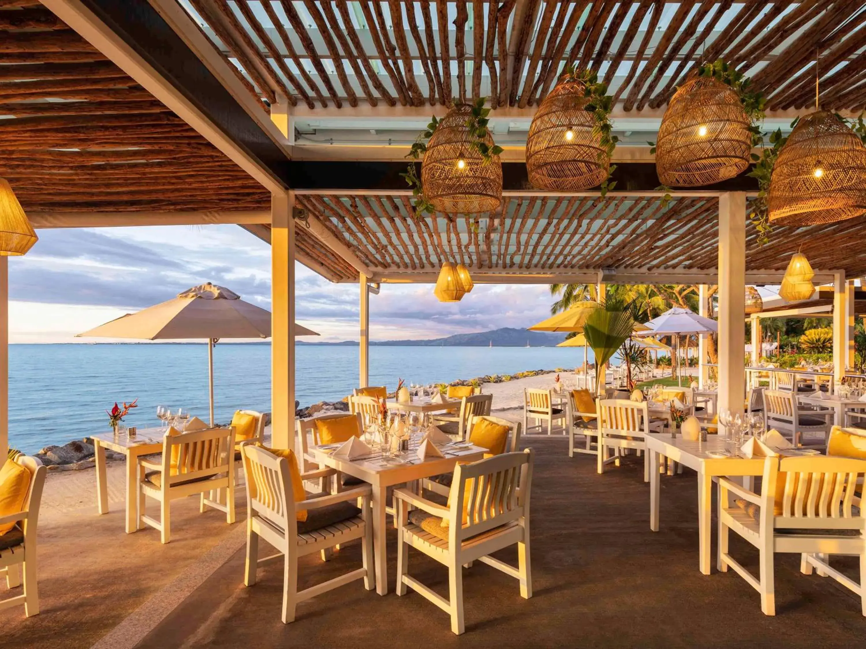 Restaurant/Places to Eat in Sofitel Fiji Resort & Spa
