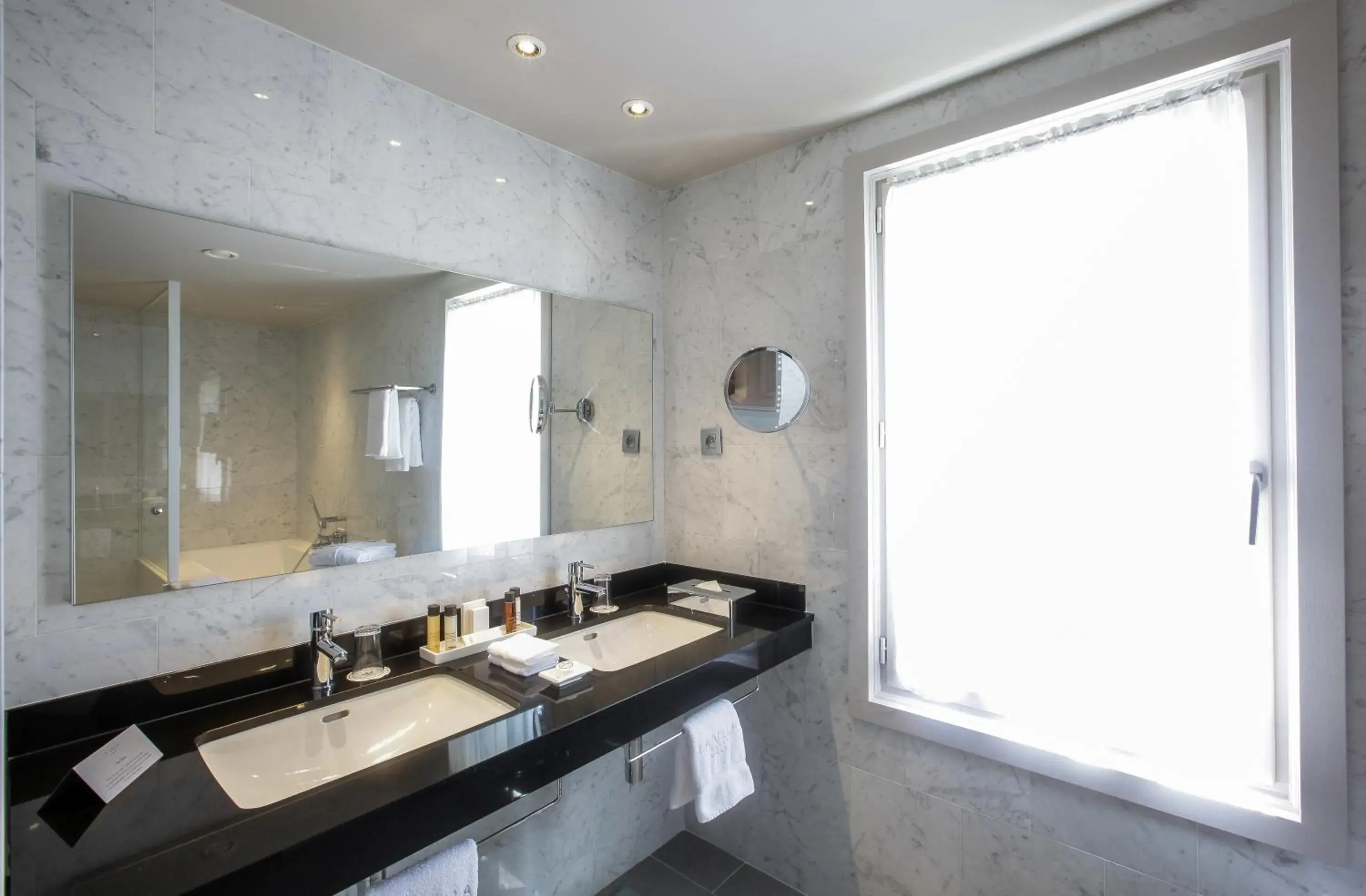 Bathroom in La Villa Calvi