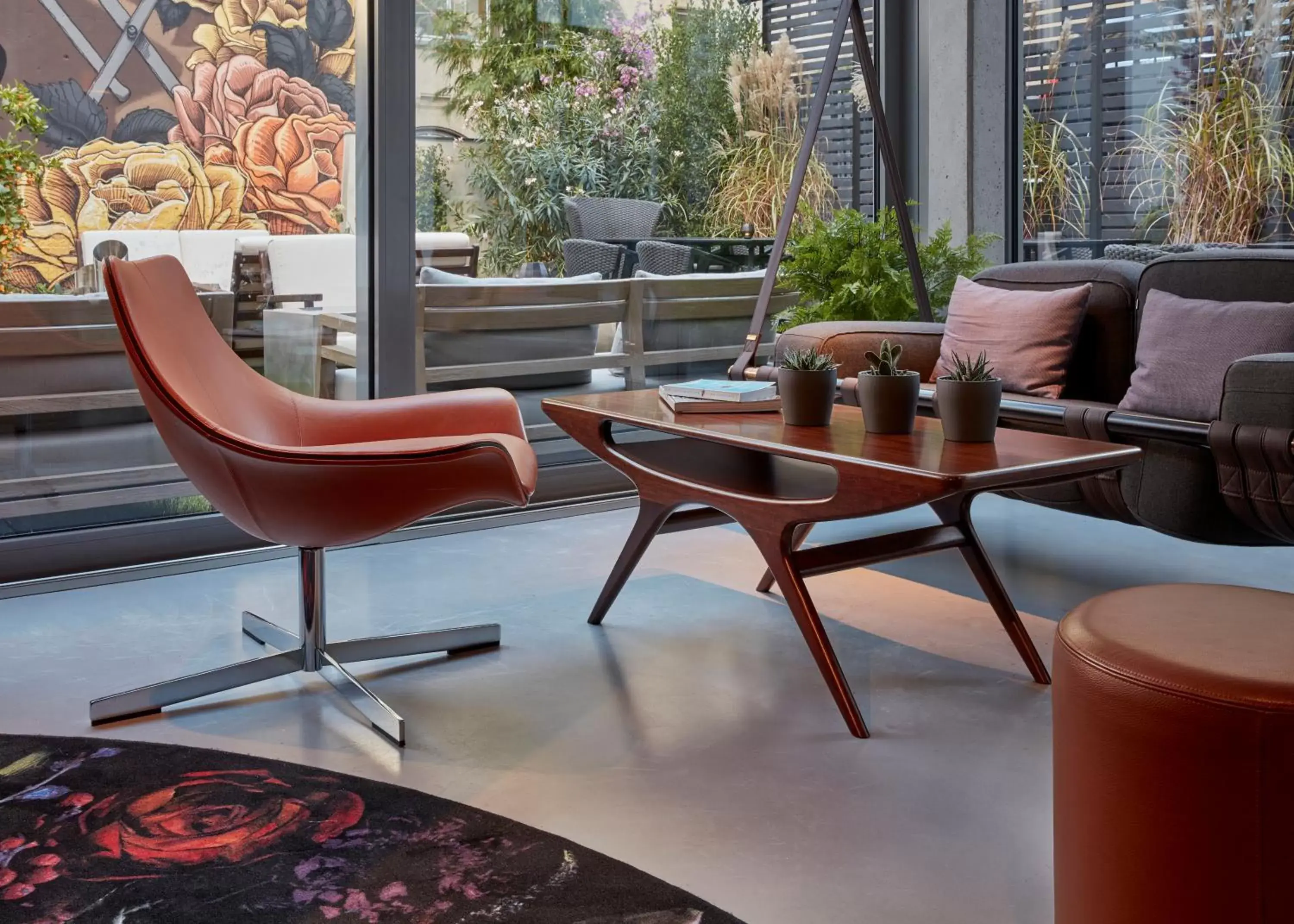 Lounge or bar, Seating Area in Sir Savigny Hotel, Berlin, a Member of Design Hotels