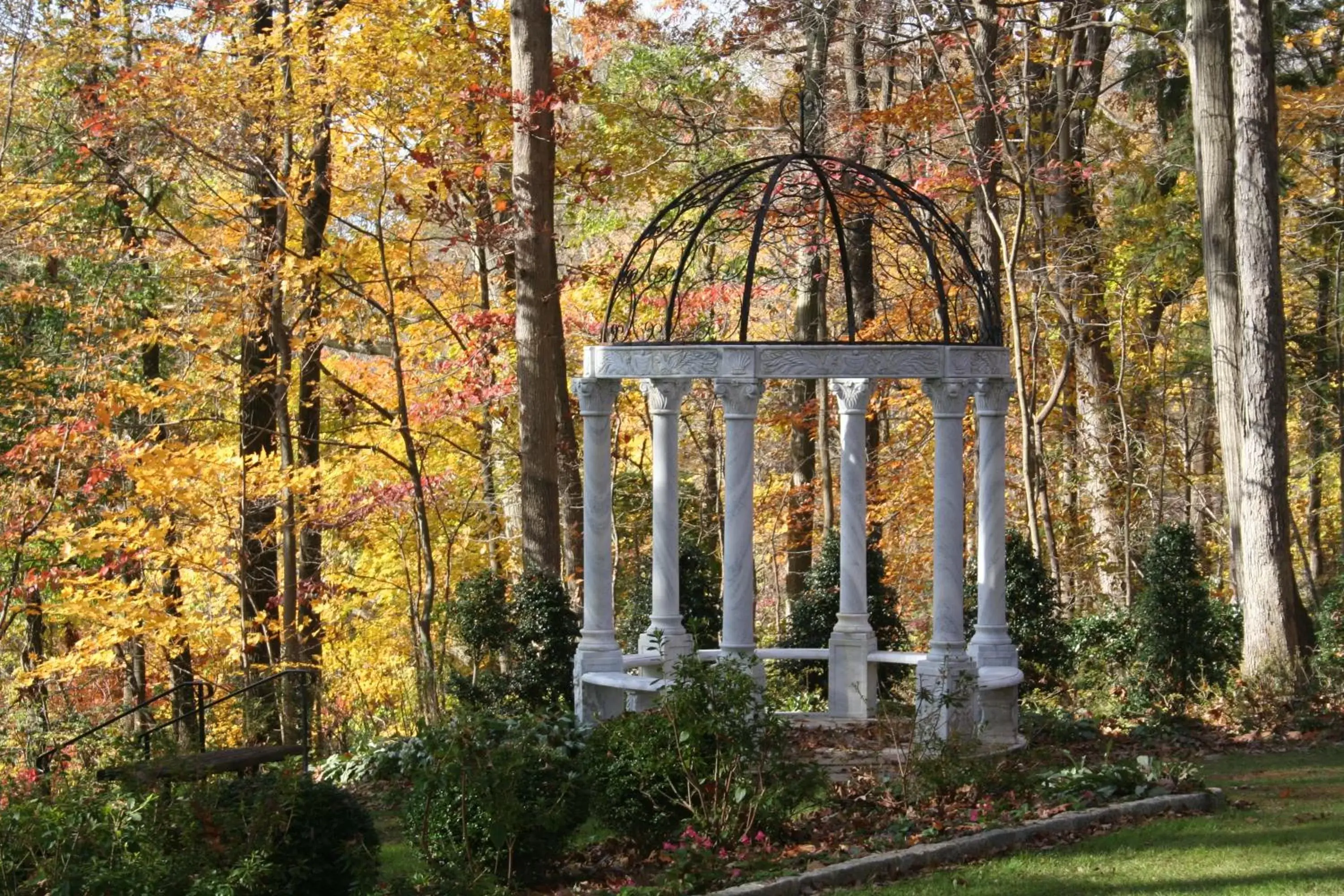 Garden in Gramercy Mansion