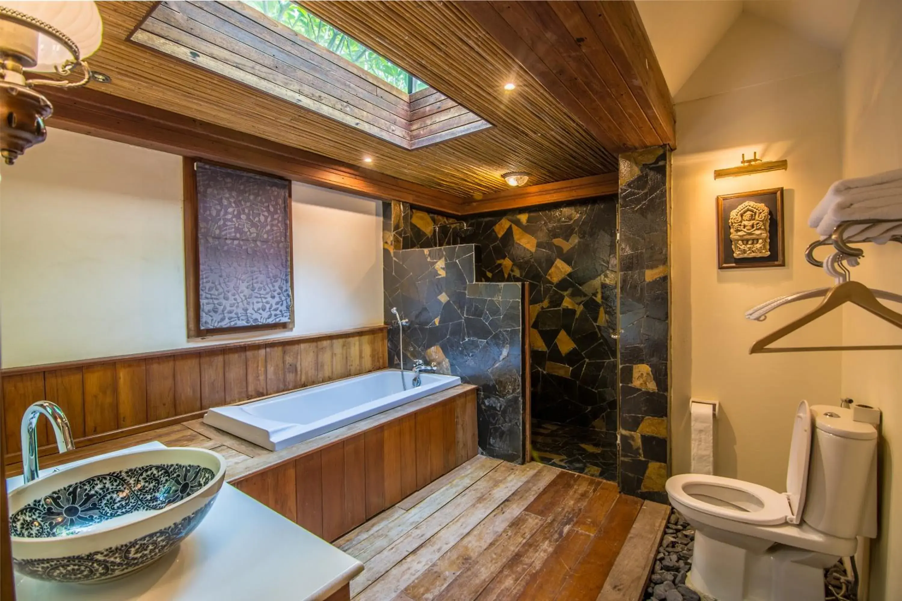 Bathroom in Teakwood villa