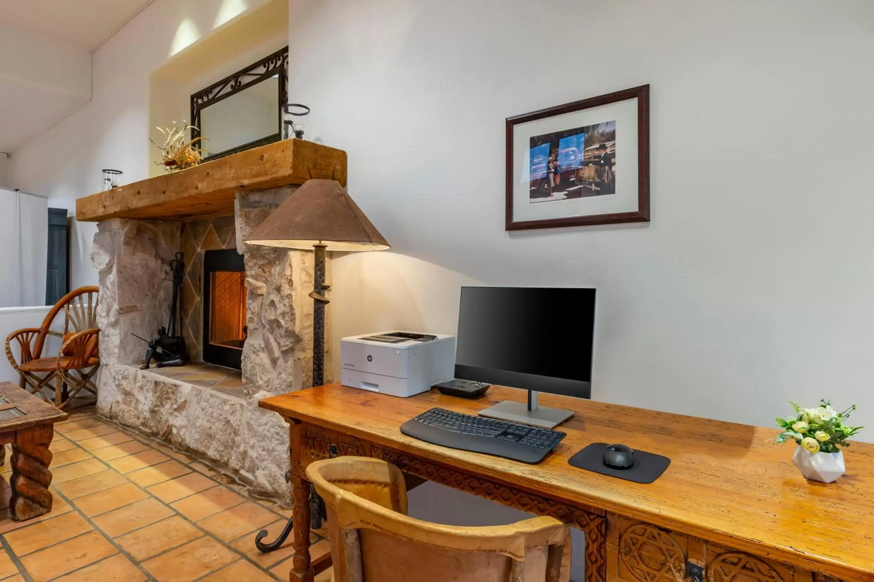 Business facilities, TV/Entertainment Center in Hilton Vacation Club Rancho Manana